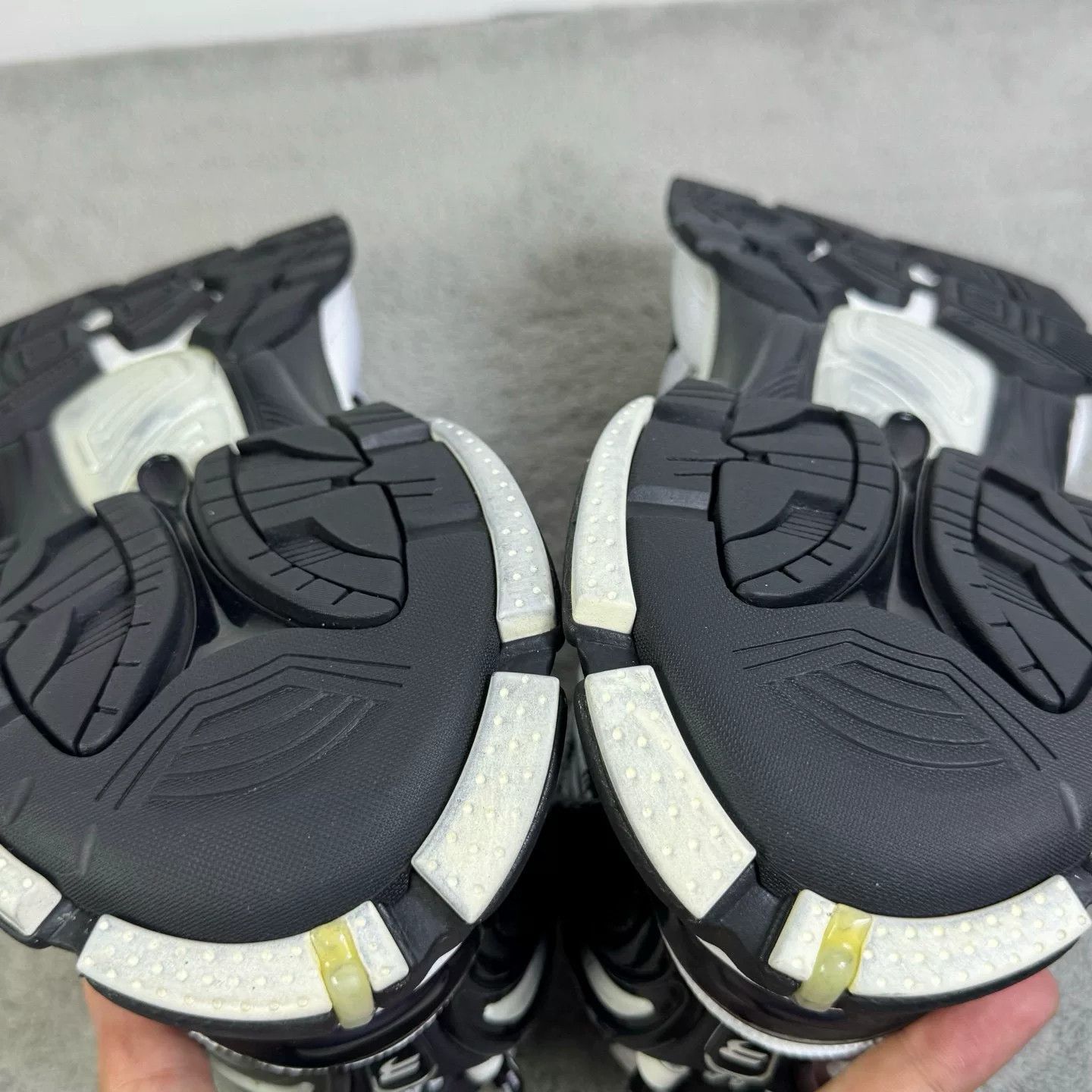 Balenciaga Balenciaga Running Black Lowtop Sneakers 44 Men Size US 10.5 / EU 43-44 - 6 Thumbnail