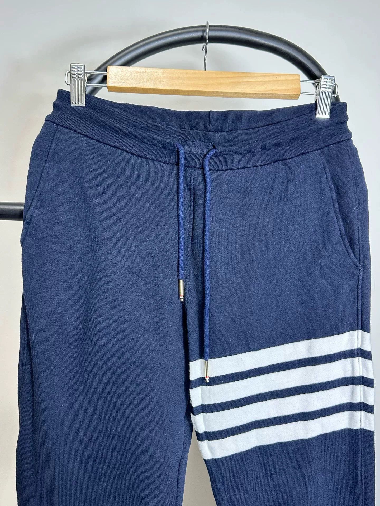 Thom Browne Thom Browne Navy Sweatpants Men Size US 28 / EU 44 - 3 Thumbnail