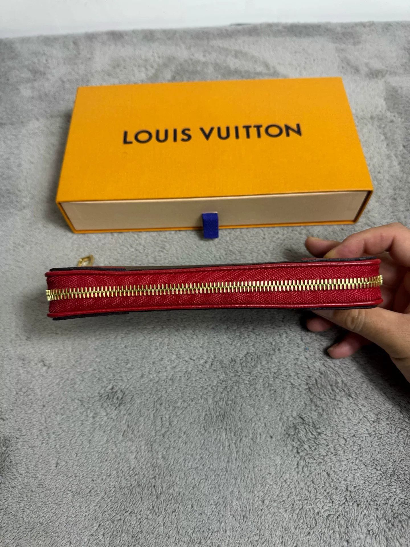 Louis Vuitton Louis Vuitton Item 42 Men Size ONE SIZE - 4 Thumbnail