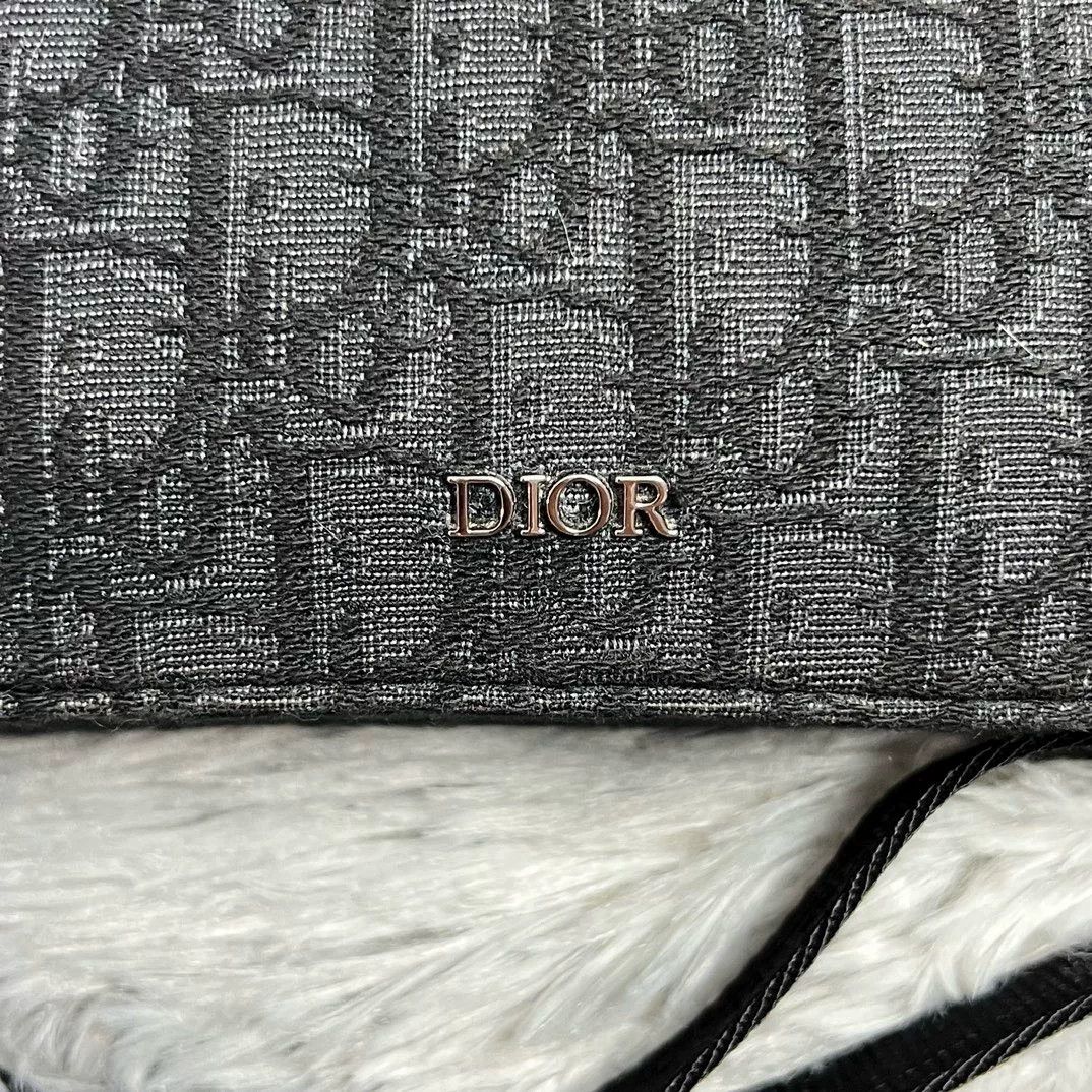 Dior Dior Leather Embroidered Black Bag 42 Men Size ONE SIZE - 2 Thumbnail