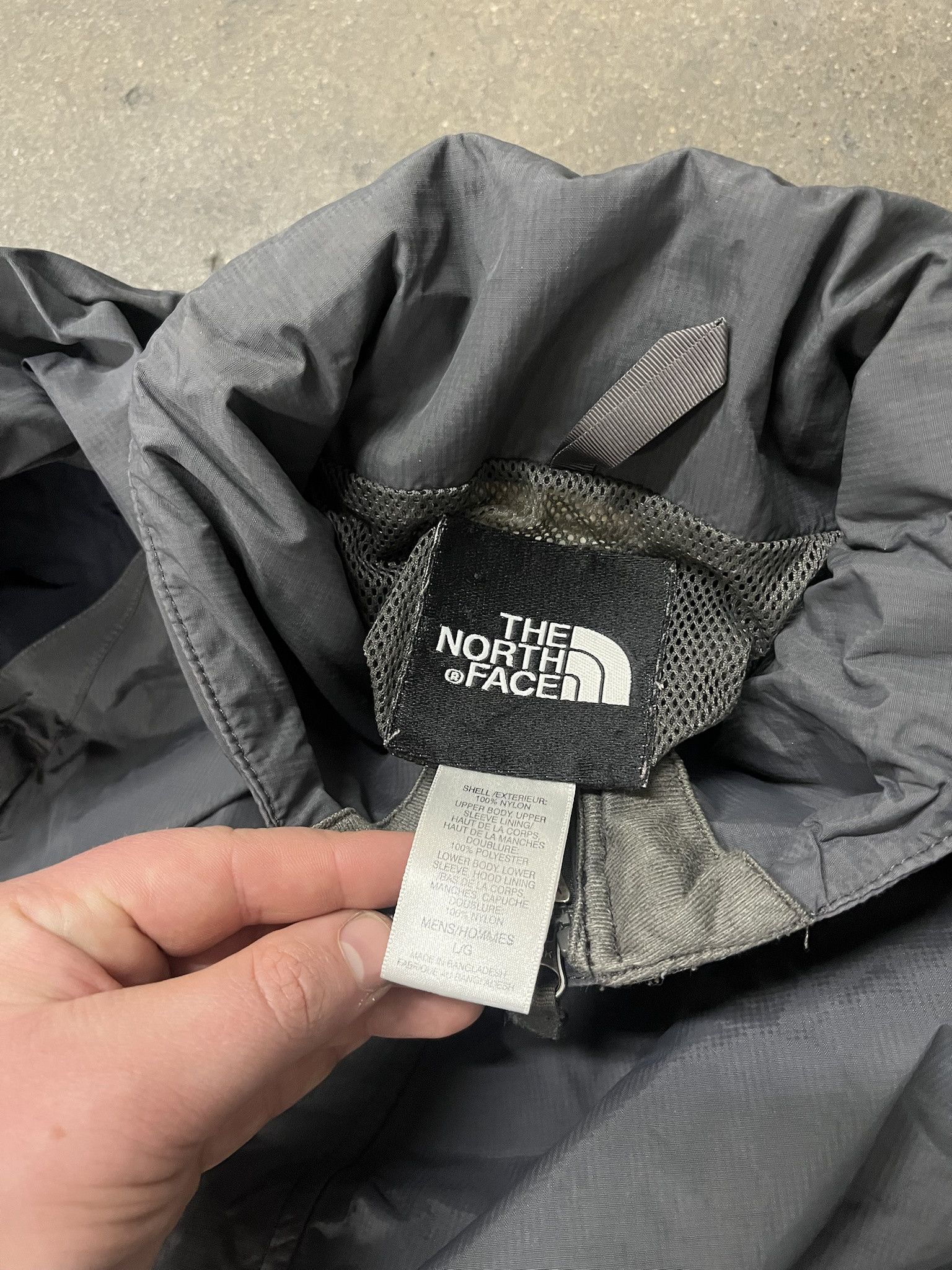 The North Face × Vintage Vintage The North Face 2000s Hyvent Packable Hood Light Jacket Size L Size US L / EU 52-54 / 3 - 4 Thumbnail
