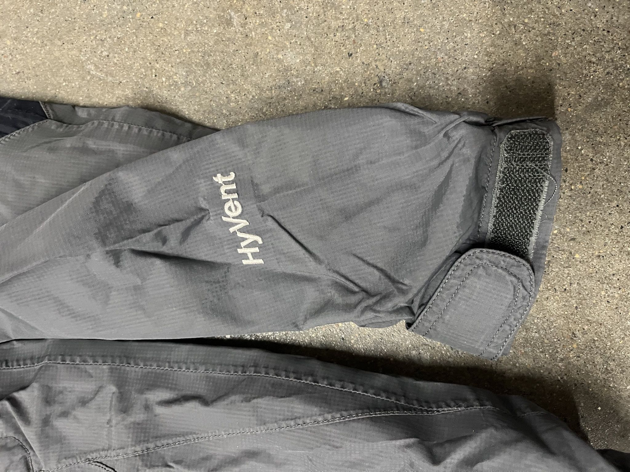 The North Face × Vintage Vintage The North Face 2000s Hyvent Packable Hood Light Jacket Size L Size US L / EU 52-54 / 3 - 3 Thumbnail