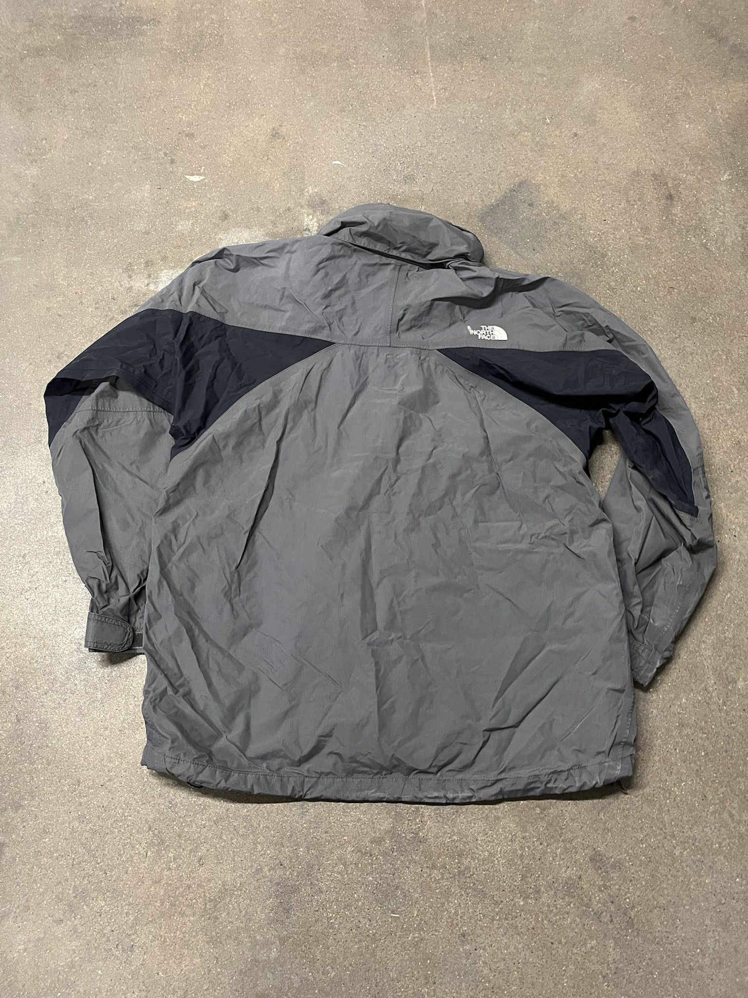 The North Face × Vintage Vintage The North Face 2000s Hyvent Packable Hood Light Jacket Size L Size US L / EU 52-54 / 3 - 5 Thumbnail