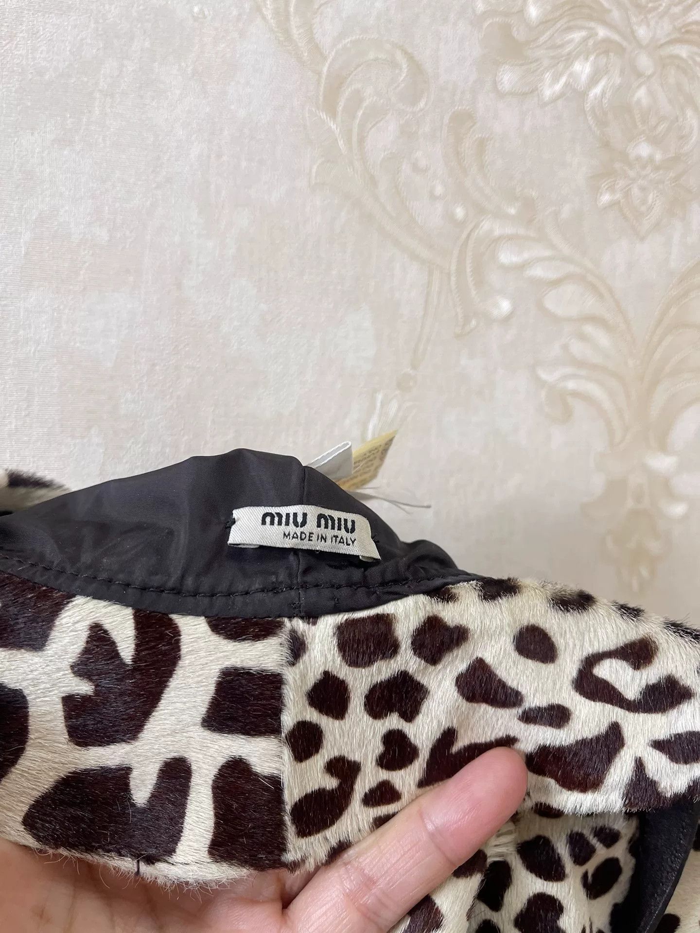 Miu Miu Miu Miu Leopard Print Suede Bucket Hat Size ONE SIZE - 2 Thumbnail