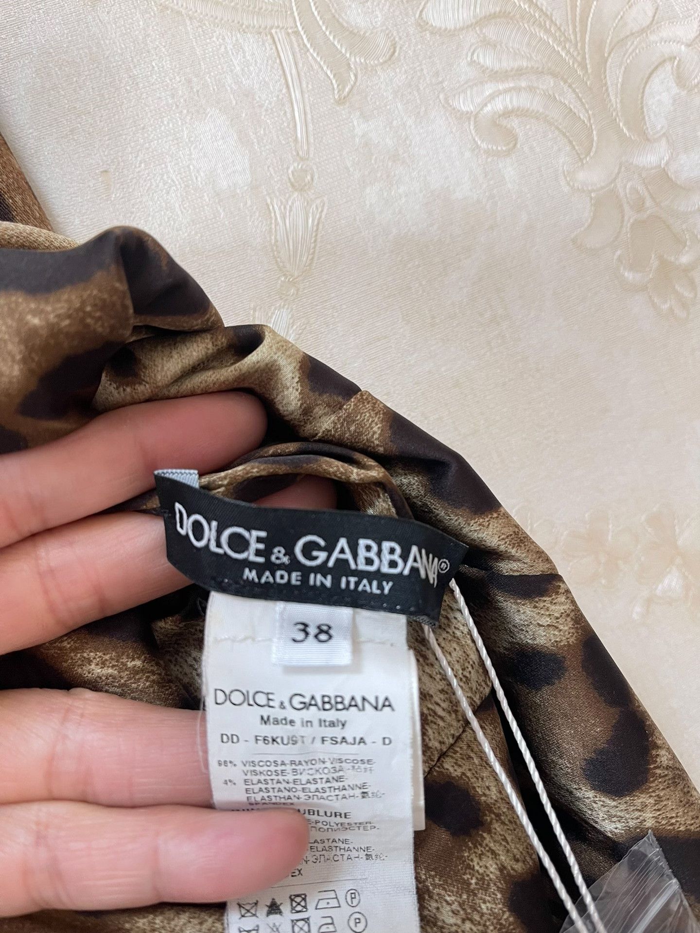 Dolce & Gabbana DG Classic Leopard Print Dress Size S / US 4 / IT 40 - 3 Thumbnail