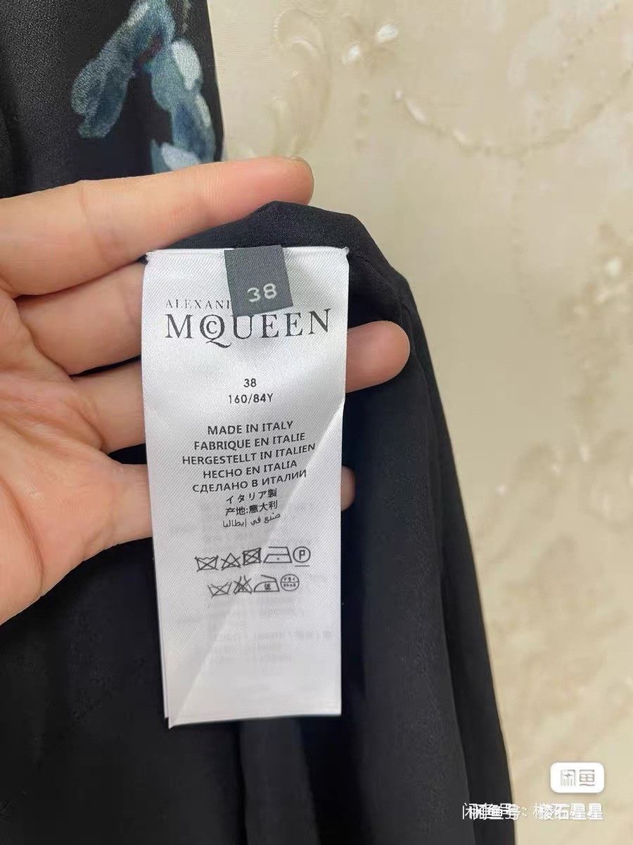 Alexander McQueen Alexander McQueen Bryce Dallas Dress Size S / US 4 / IT 40 - 4 Thumbnail