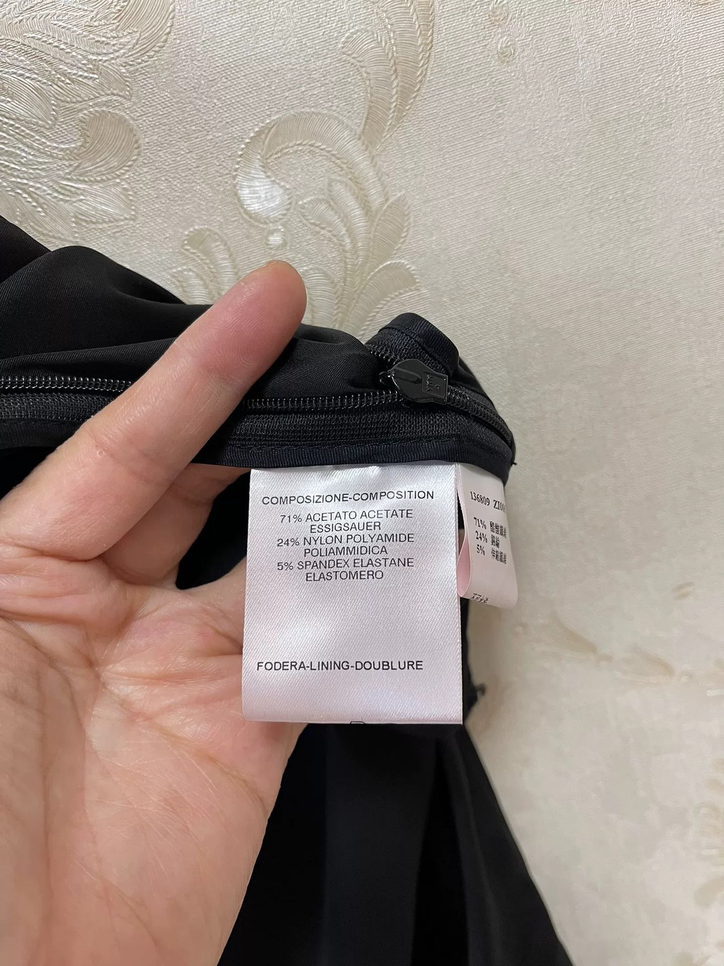 Tom Ford Gucci Tom Ford Era Skirt Size 40" / US 18 - 5 Thumbnail