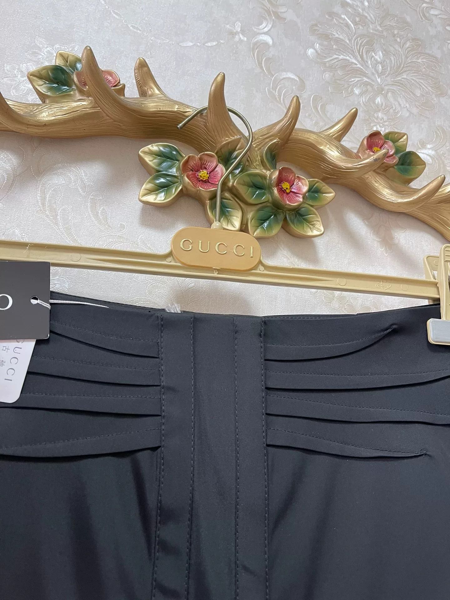 Tom Ford Gucci Tom Ford Era Skirt Size 40" / US 18 - 8 Thumbnail