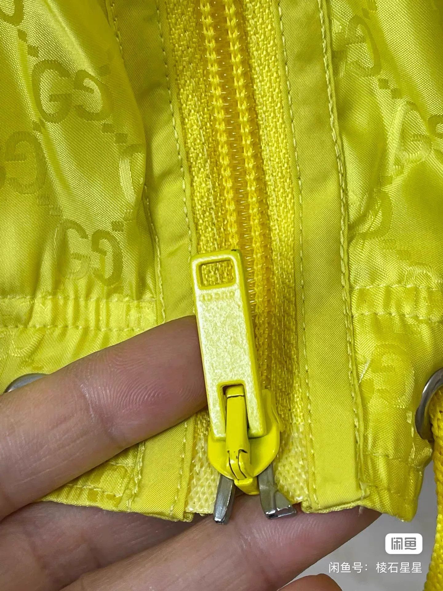 Gucci Gucci Yellow Logo Print Jacket Size M / US 6-8 / IT 42-44 - 5 Thumbnail