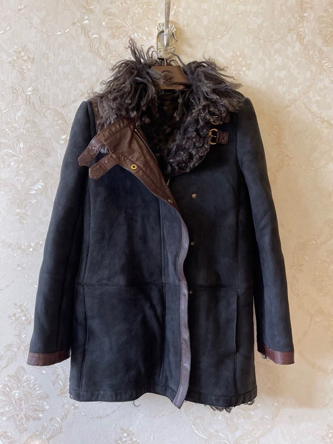 Gucci Gucci Lamb Wool Fur Coat Size S / US 4 / IT 40 - 5 Thumbnail