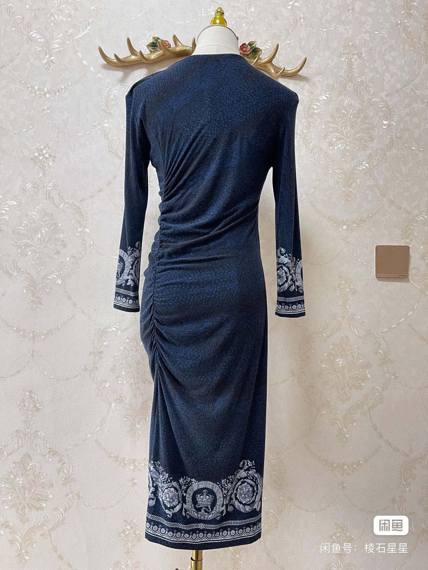 Versace Versace Runway Slim Fit Dress Size L / US 10 / IT 46 - 8 Thumbnail