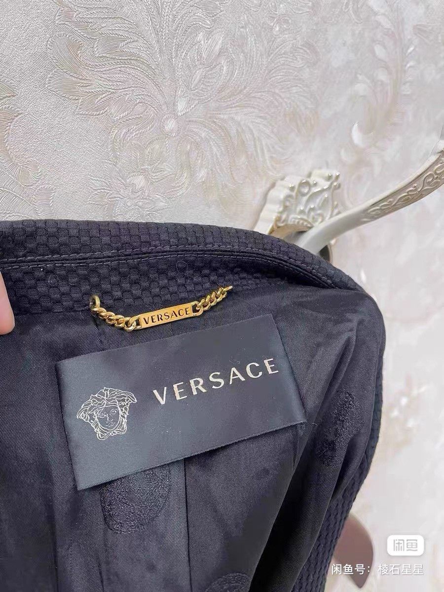 Versace Versace Runway Peak Lapel Waffle Trench Size US M / EU 48-50 / 2 - 2 Thumbnail