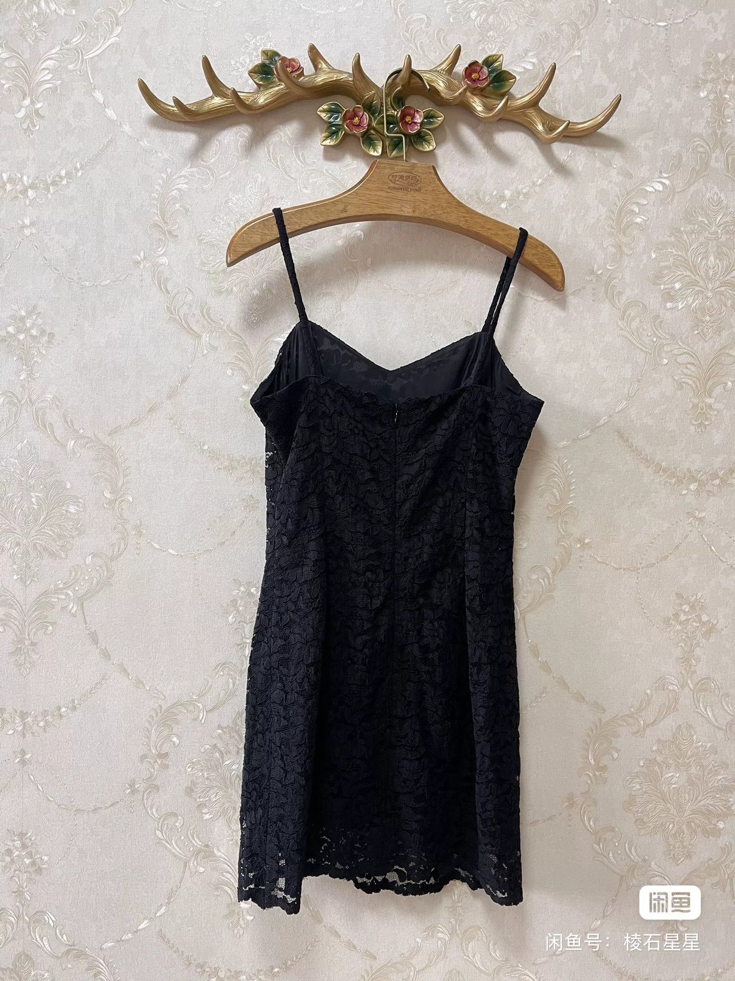 Dolce & Gabbana DG Runway Lace Dress Size S / US 4 / IT 40 - 7 Thumbnail