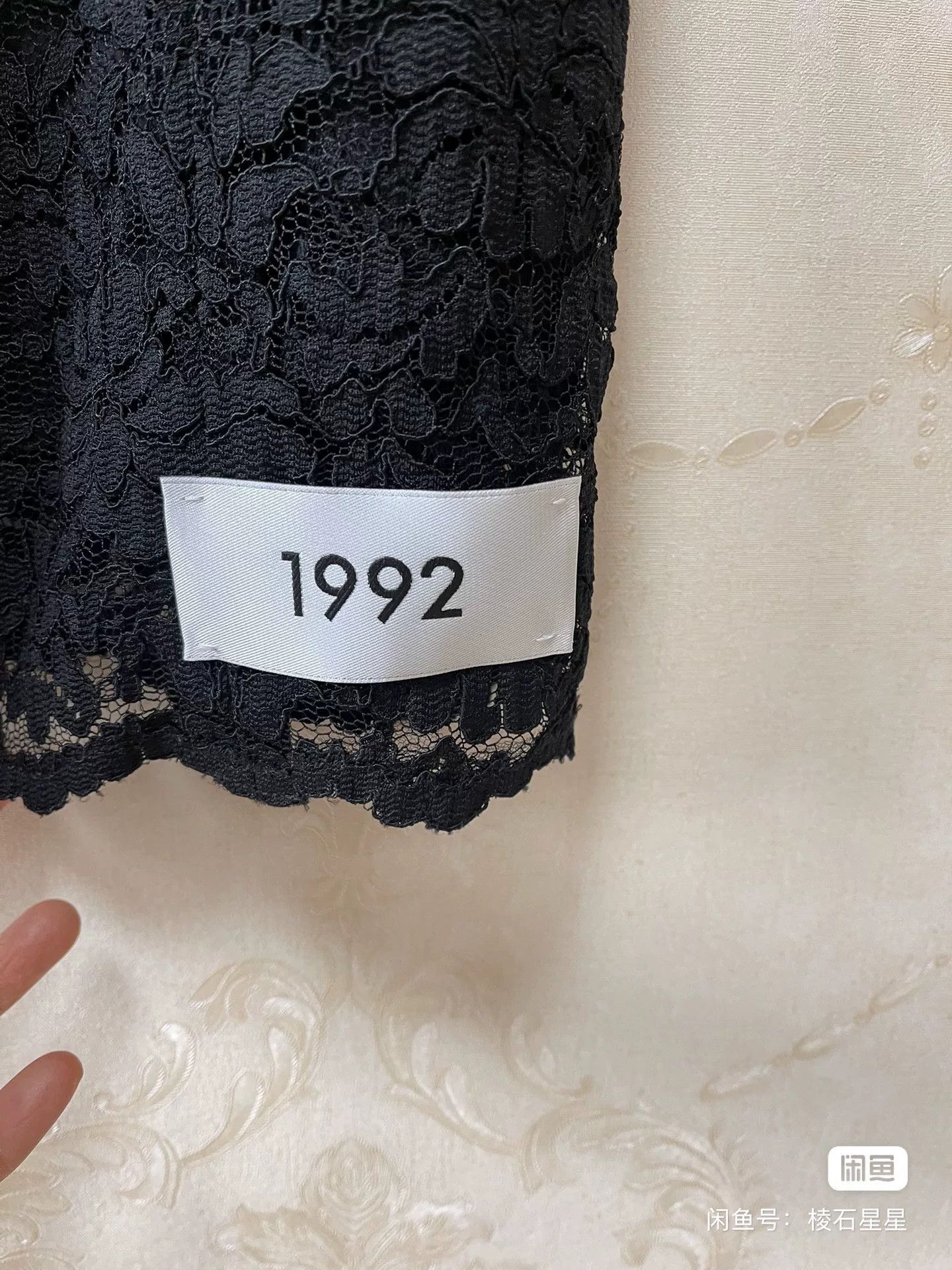 Dolce & Gabbana DG Runway Lace Dress Size S / US 4 / IT 40 - 4 Thumbnail