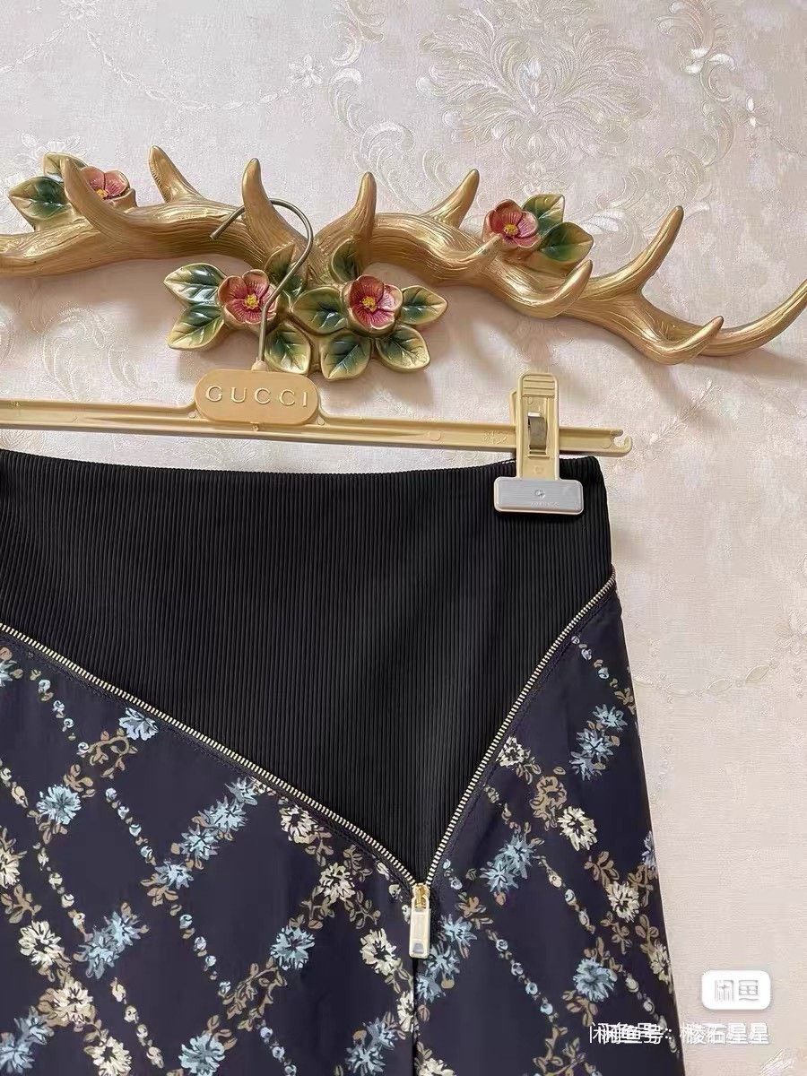 Burberry Burberry Silk Runway Skirt Size 36" / US 14 / IT 50 - 8 Thumbnail