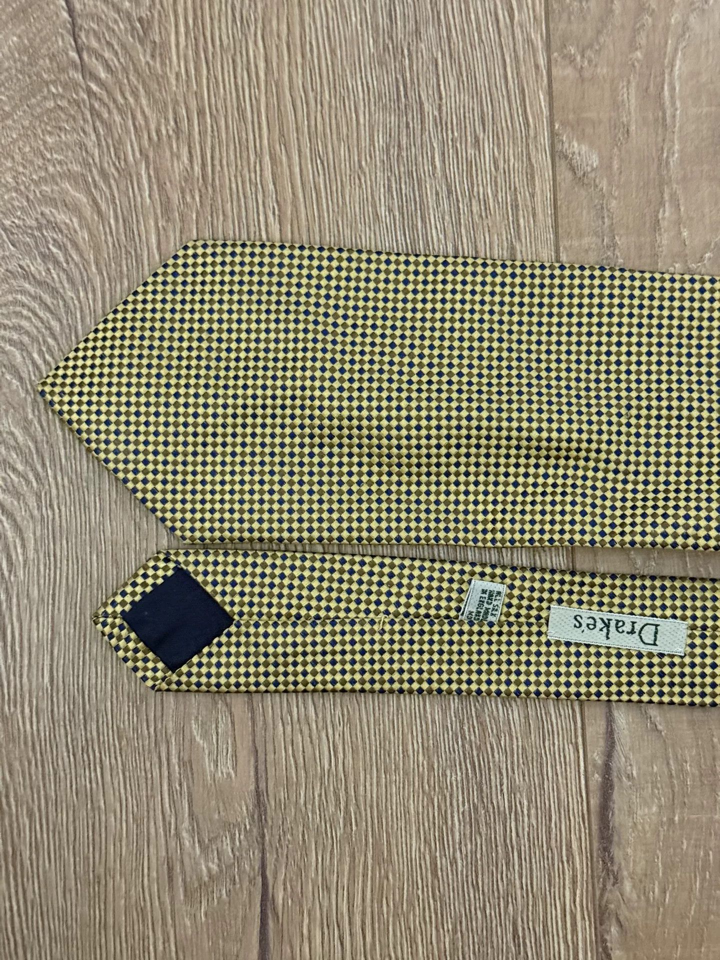 Drake's Drakes 100% Silk Yellow Check Tie Size ONE SIZE - 4 Thumbnail