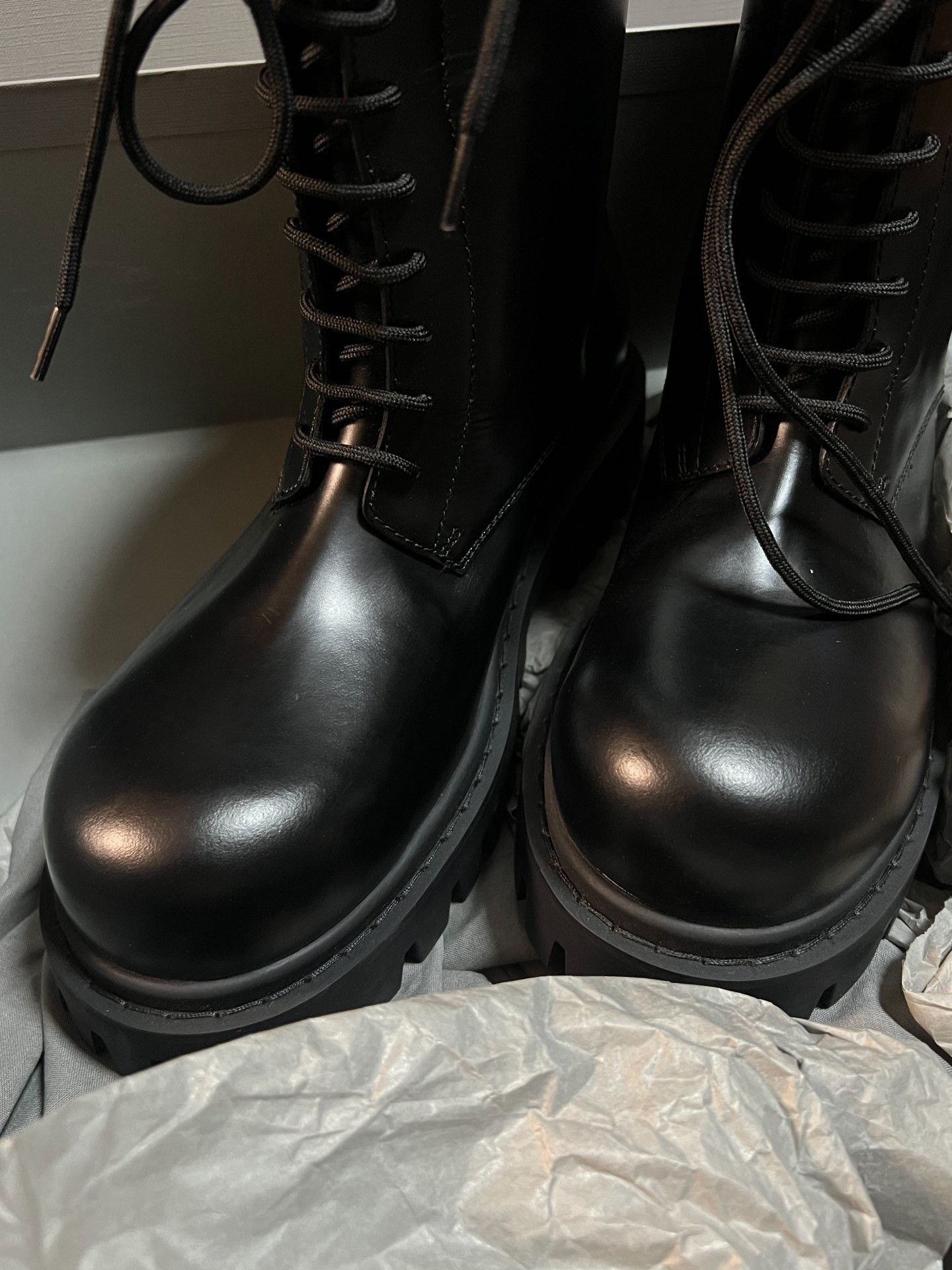 Balenciaga Balenciaga Men's Sergent Leather Lace-up Boots Size US 8 / EU 41 - 7 Thumbnail