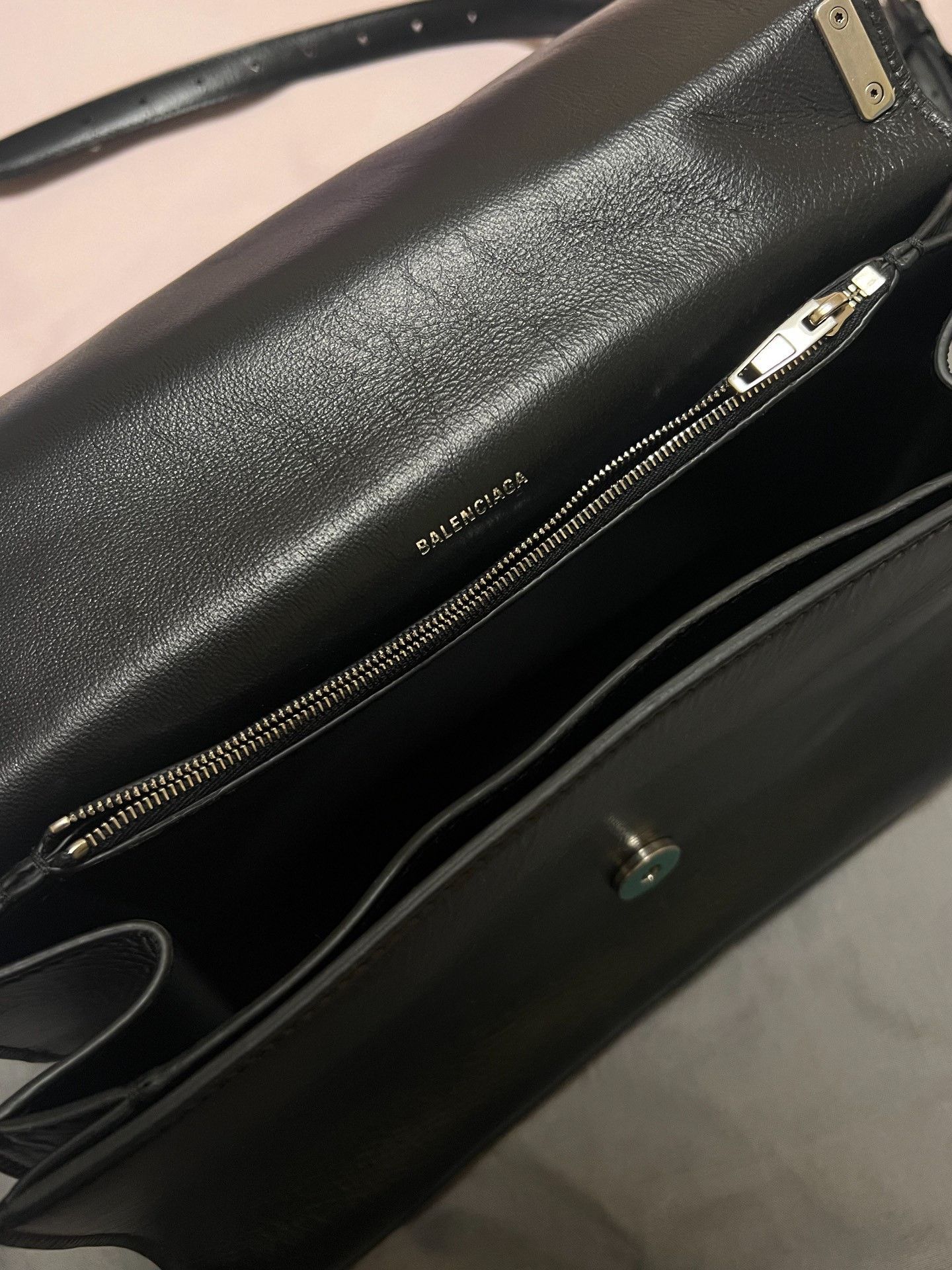 Balenciaga Balenciaga CRUSH Medium Shoulder Bag Size ONE SIZE - 5 Thumbnail