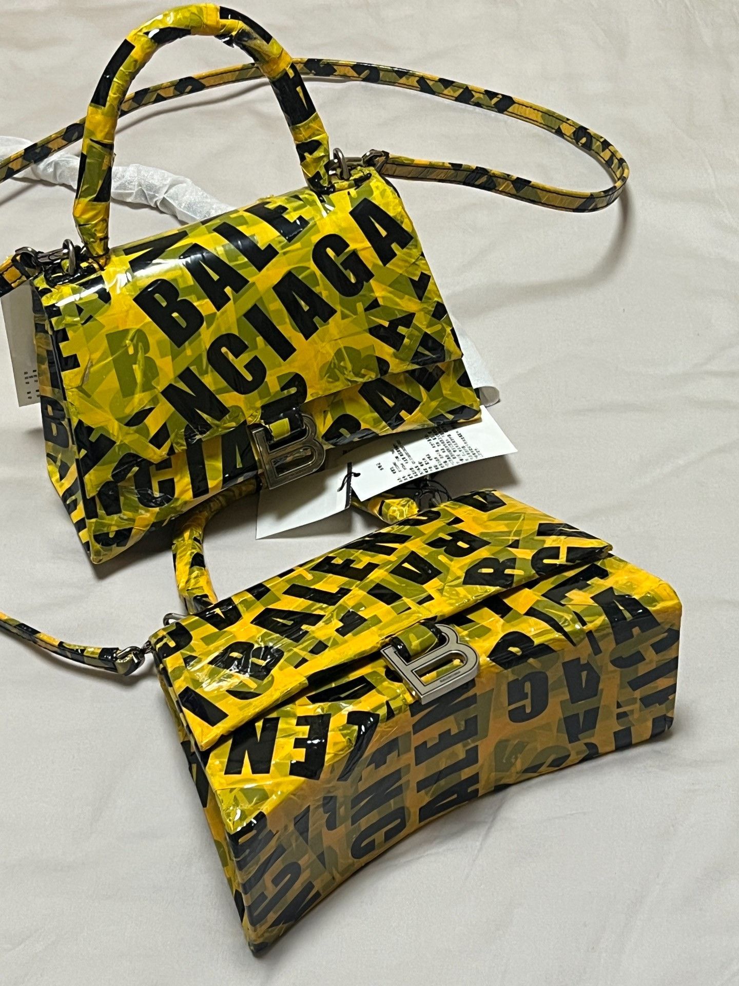 Balenciaga Balenciaga Hourglass S Logo Tape Bag Size ONE SIZE - 3 Thumbnail