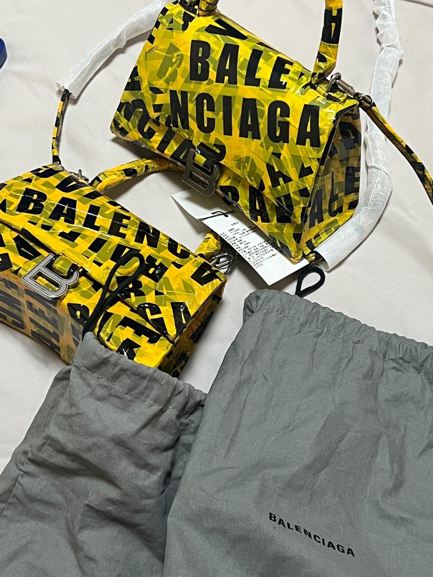 Balenciaga Balenciaga Hourglass S Logo Tape Bag Size ONE SIZE - 4 Thumbnail