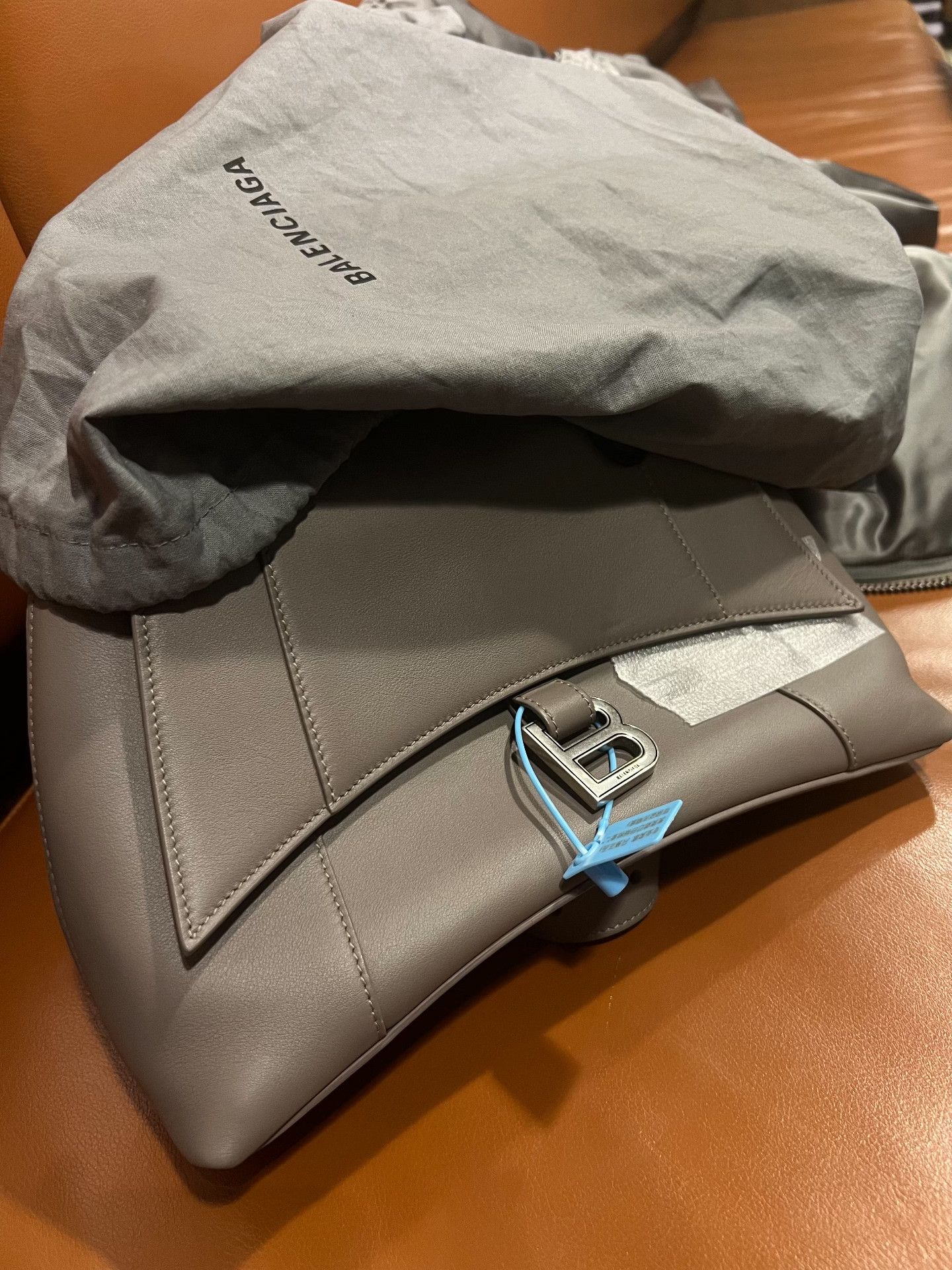Balenciaga Balenciaga Downtown Hourglass Bag Size ONE SIZE - 5 Thumbnail