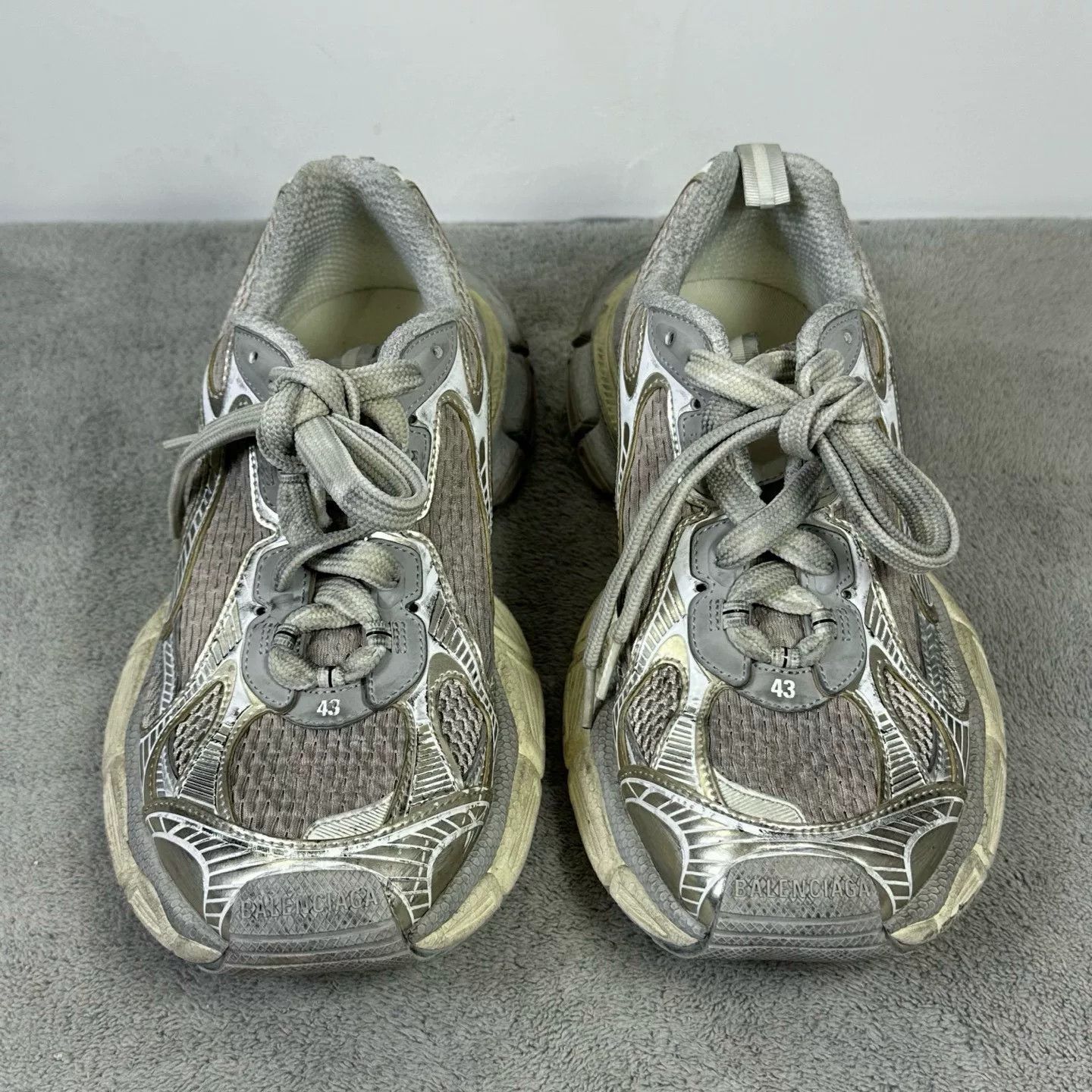 Balenciaga Balenciaga Mesh Beige Lowtop Sneakers XXXL Men Size US 10 / EU 43 - 2 Thumbnail