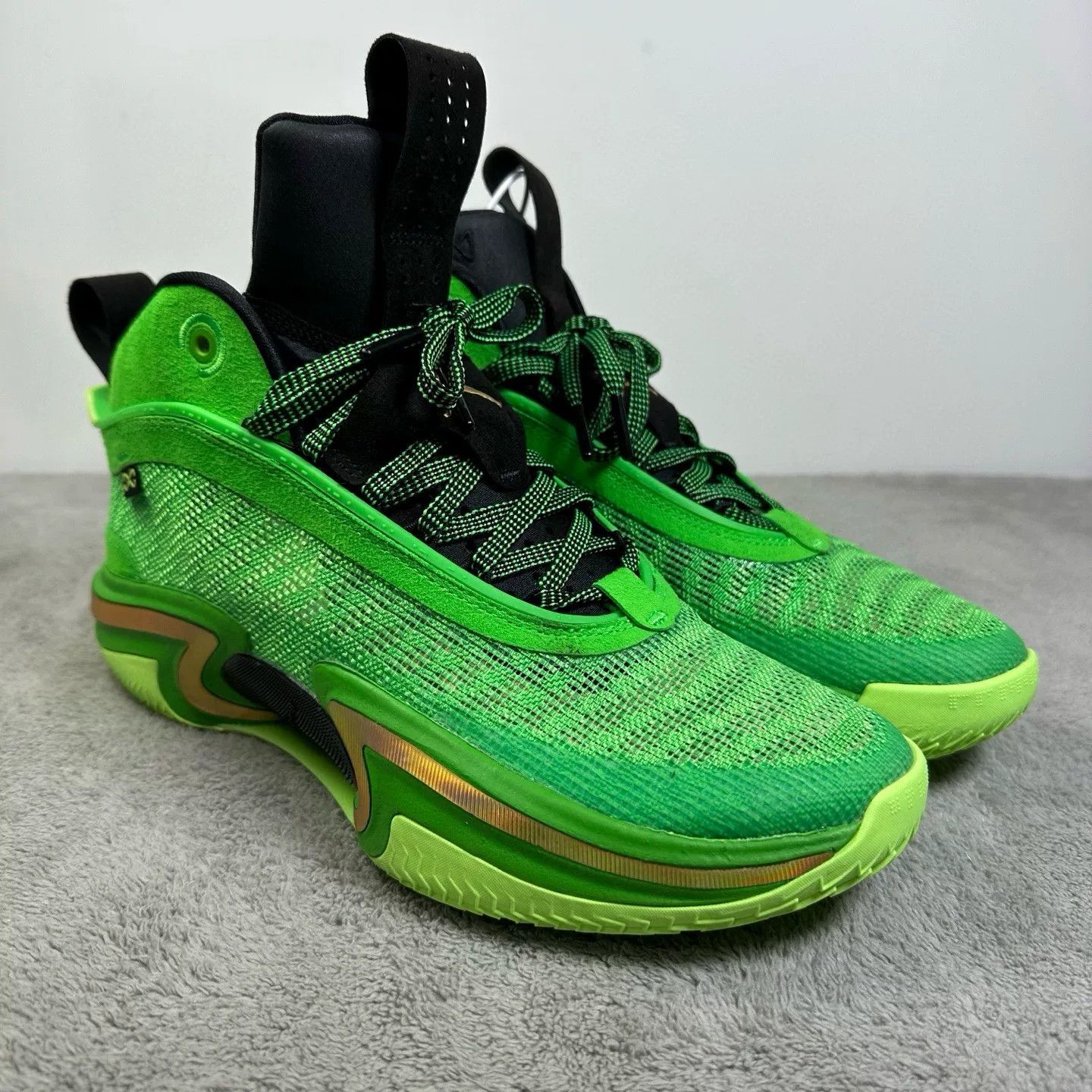 Nike Nike Green Lowtop Sneakers 36 Men Size US 5 / EU 37 - 3 Thumbnail