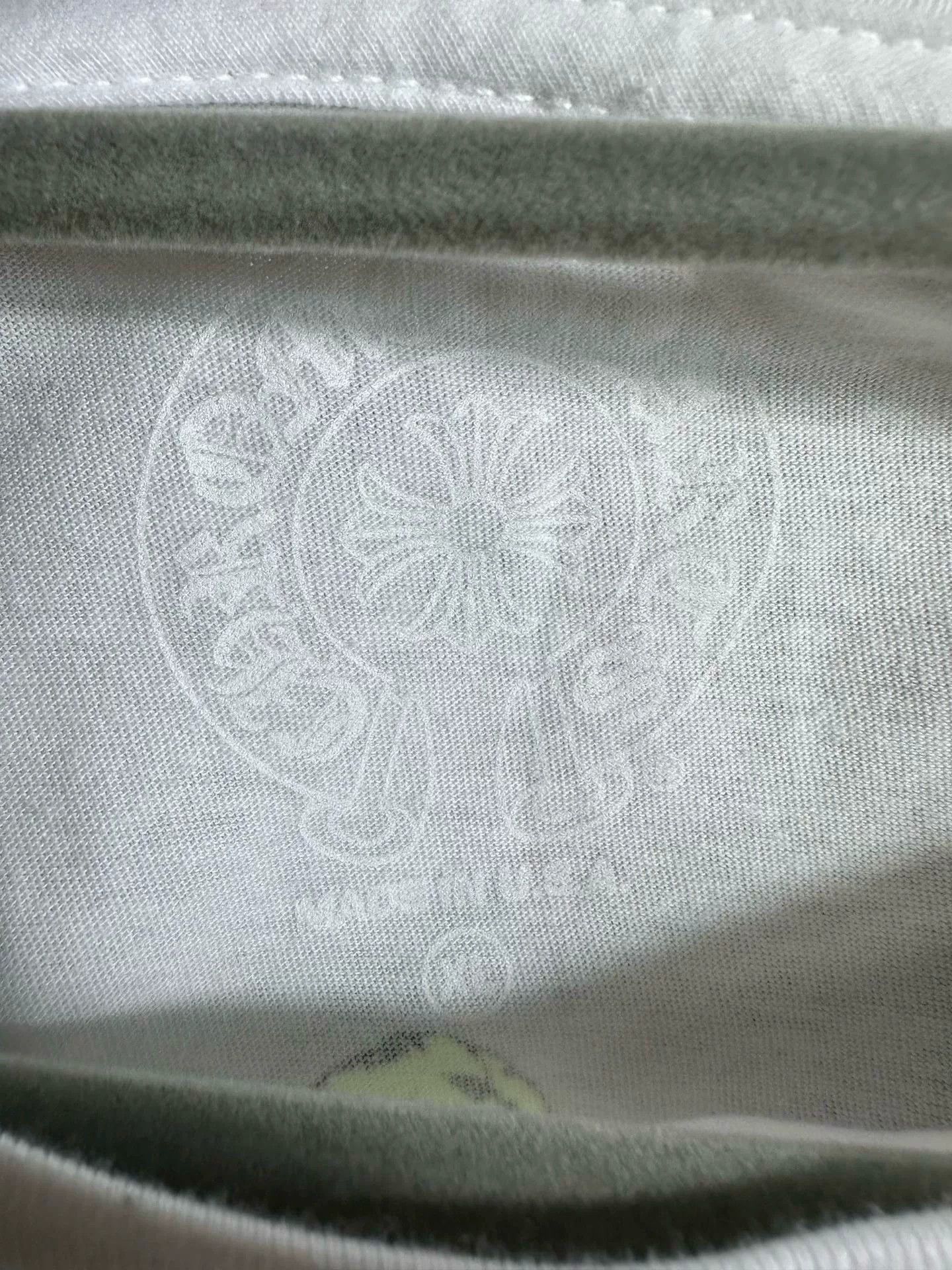 Chrome Hearts Chrome Hearts Printed White T-Shirt L Men Size US L / EU 52-54 / 3 - 5 Thumbnail