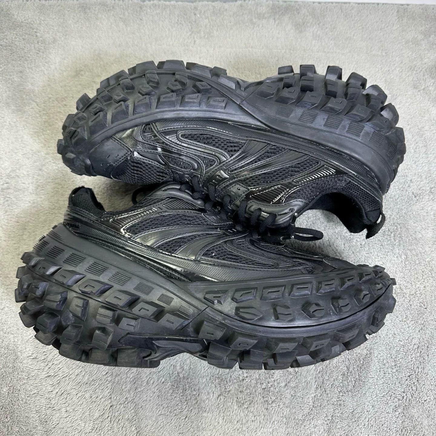 Balenciaga Balenciaga Blue Lowtop Sneakers 43 Men Size US 10 / EU 43 - 4 Thumbnail