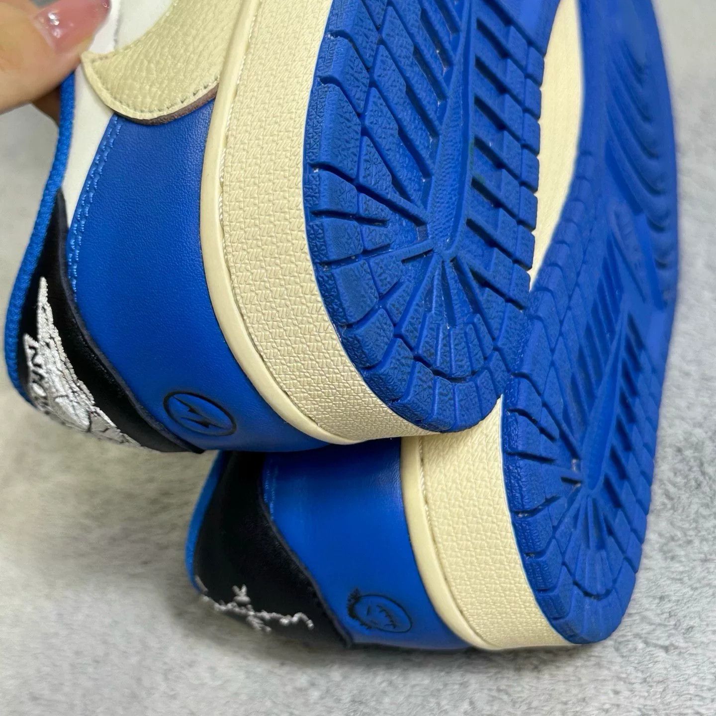 Nike Nike Lowtop Sneakers 42 Men Size US 9 / EU 42 - 7 Thumbnail