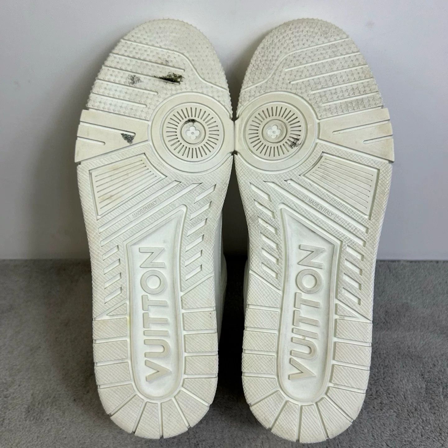 Louis Vuitton Louis Vuitton Training White Lowtop Sneakers 41 Men Size US 8.5 / EU 41-42 - 5 Thumbnail