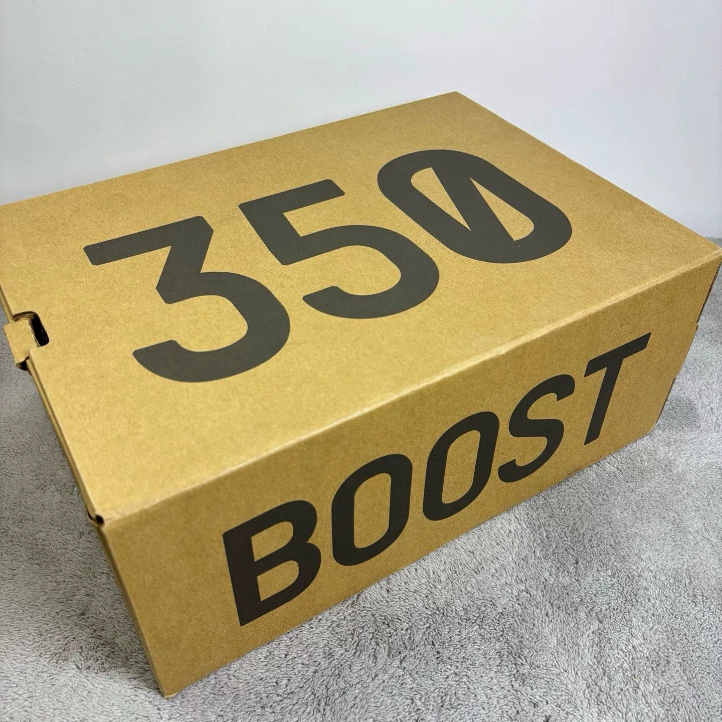 Adidas Adidas YEEZY Green Lowtop Sneakers 42 Men Size US 9 / EU 42 - 8 Thumbnail