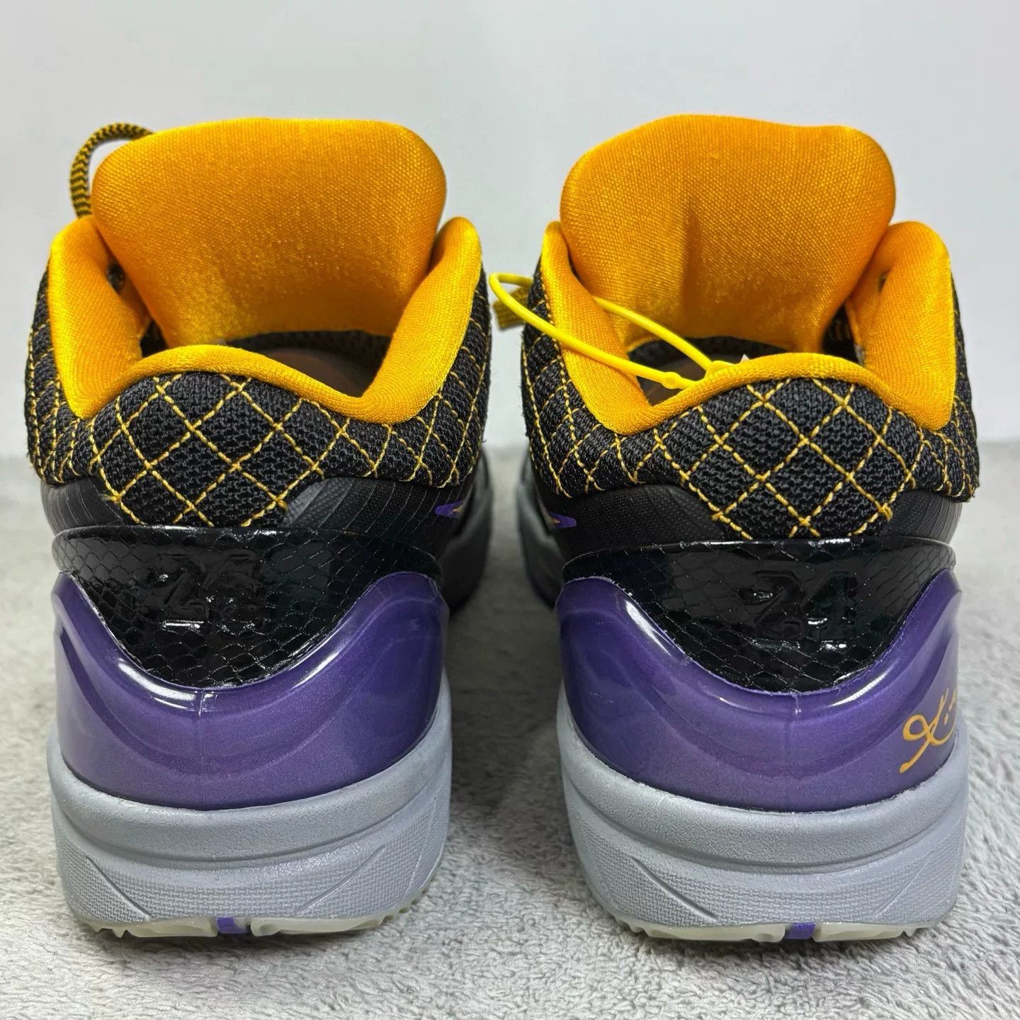 Nike Nike KOBE 4 Lowtop Sneakers 44 Men Size US 10.5 / EU 43-44 - 6 Thumbnail