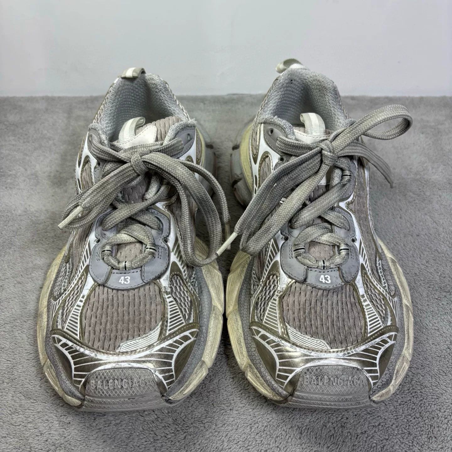 Balenciaga Balenciaga Mesh Beige Lowtop Sneakers XXXL Men Size US 10 / EU 43 - 2 Thumbnail