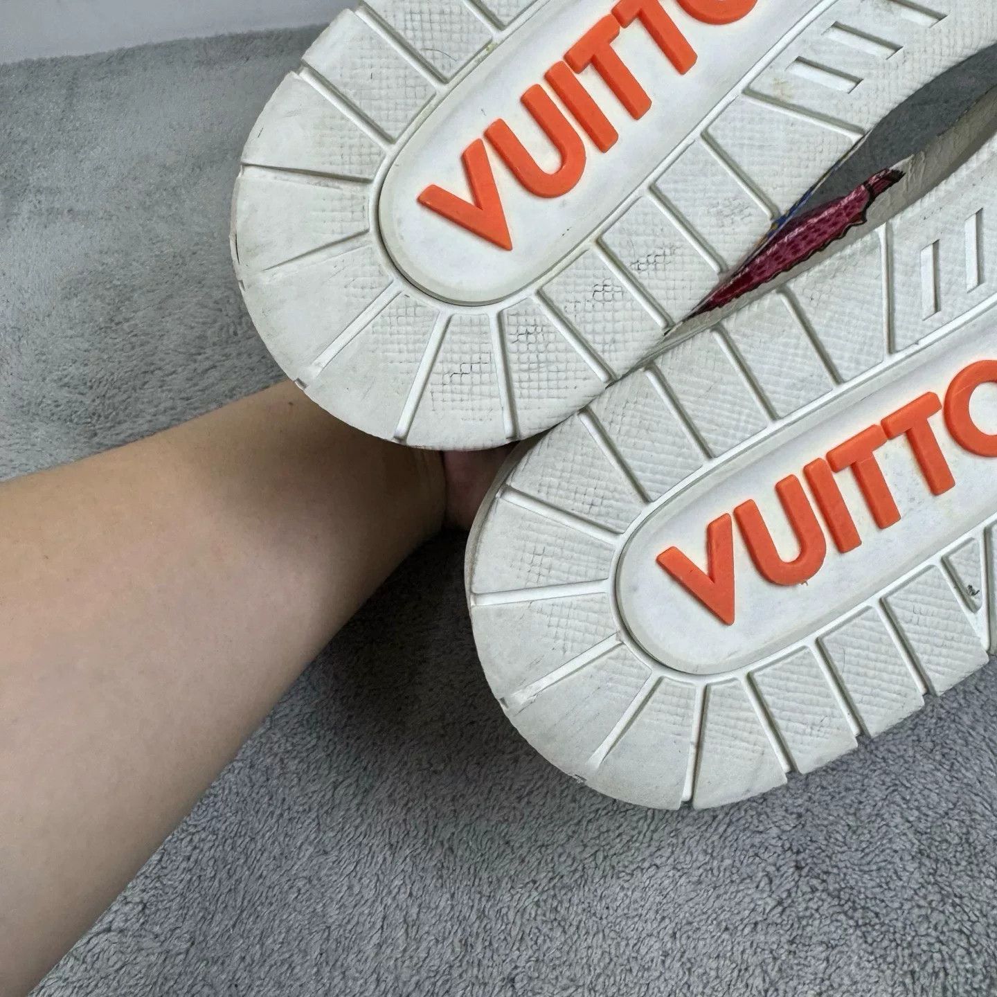 Louis Vuitton Louis Vuitton White Lowtop Sneakers 42 Men Size US 9 / EU 42 - 6 Thumbnail