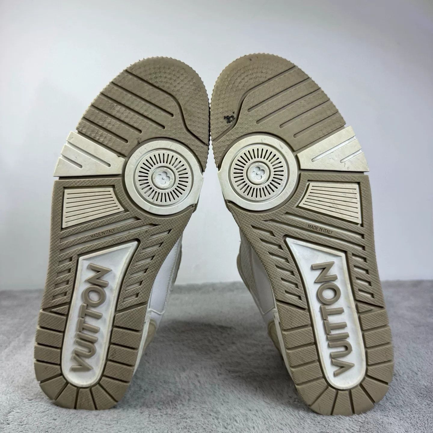 Louis Vuitton Louis Vuitton Training Beige Lowtop Sneakers 41 Men Size US 8.5 / EU 41-42 - 5 Thumbnail