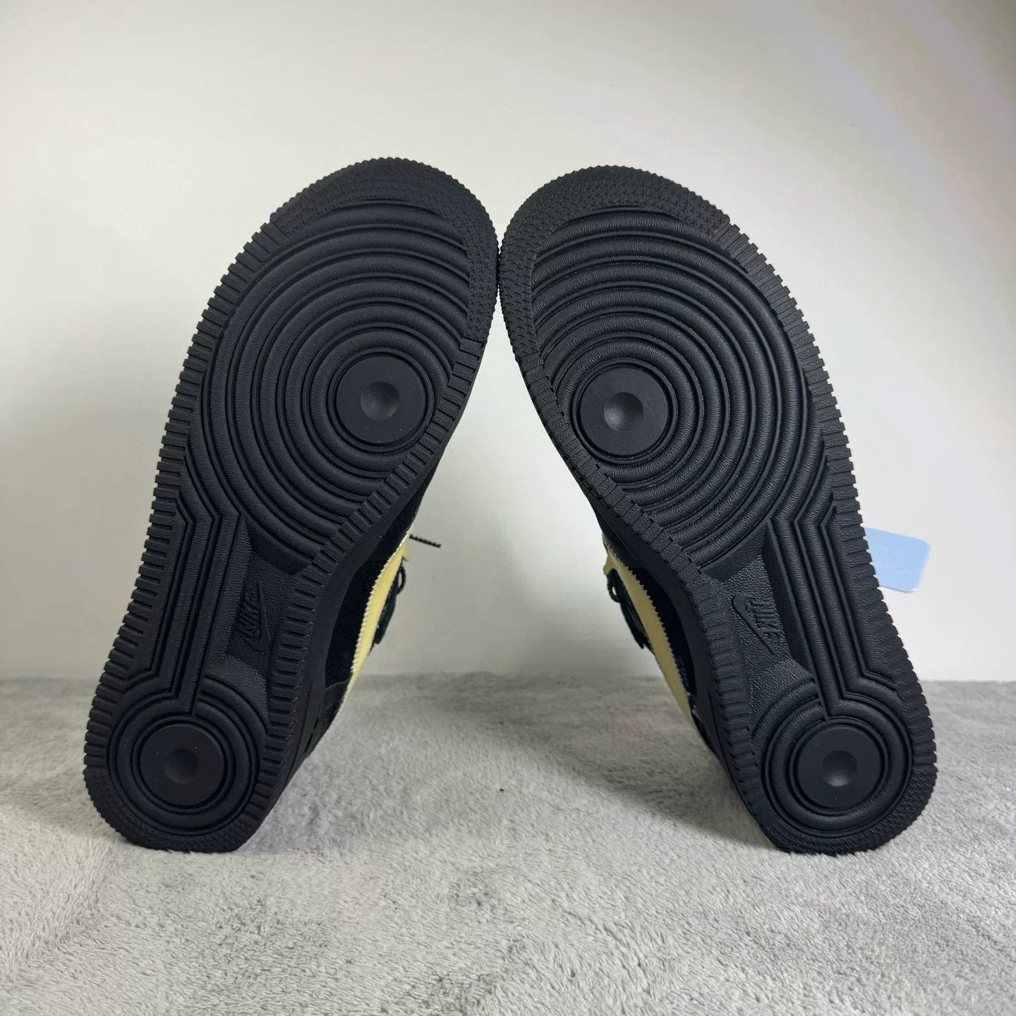 Off-White Off-White Black Lowtop Sneakers 44 Men Size US 10.5 / EU 43-44 - 4 Thumbnail