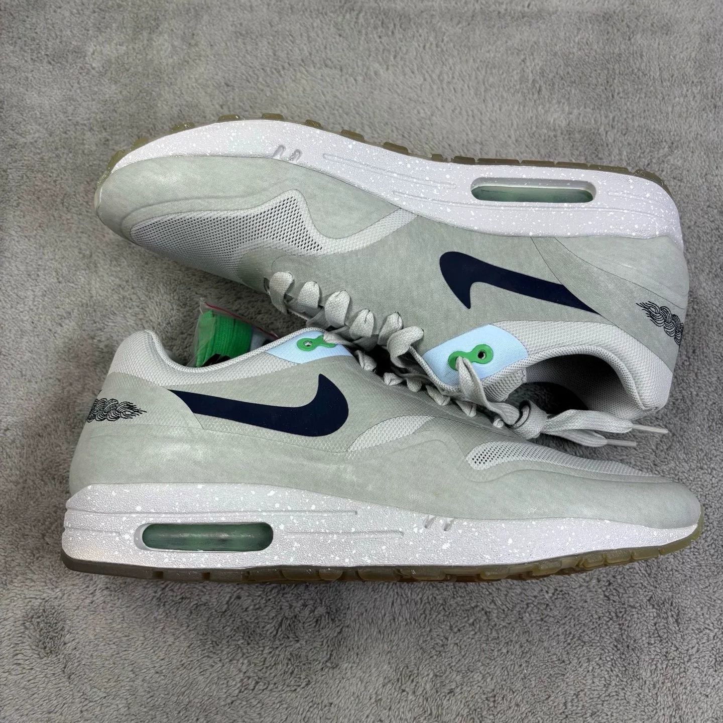 Nike Nike MAX 1 Gray Lowtop Sneakers 44 Men Size US 10.5 / EU 43-44 - 4 Thumbnail