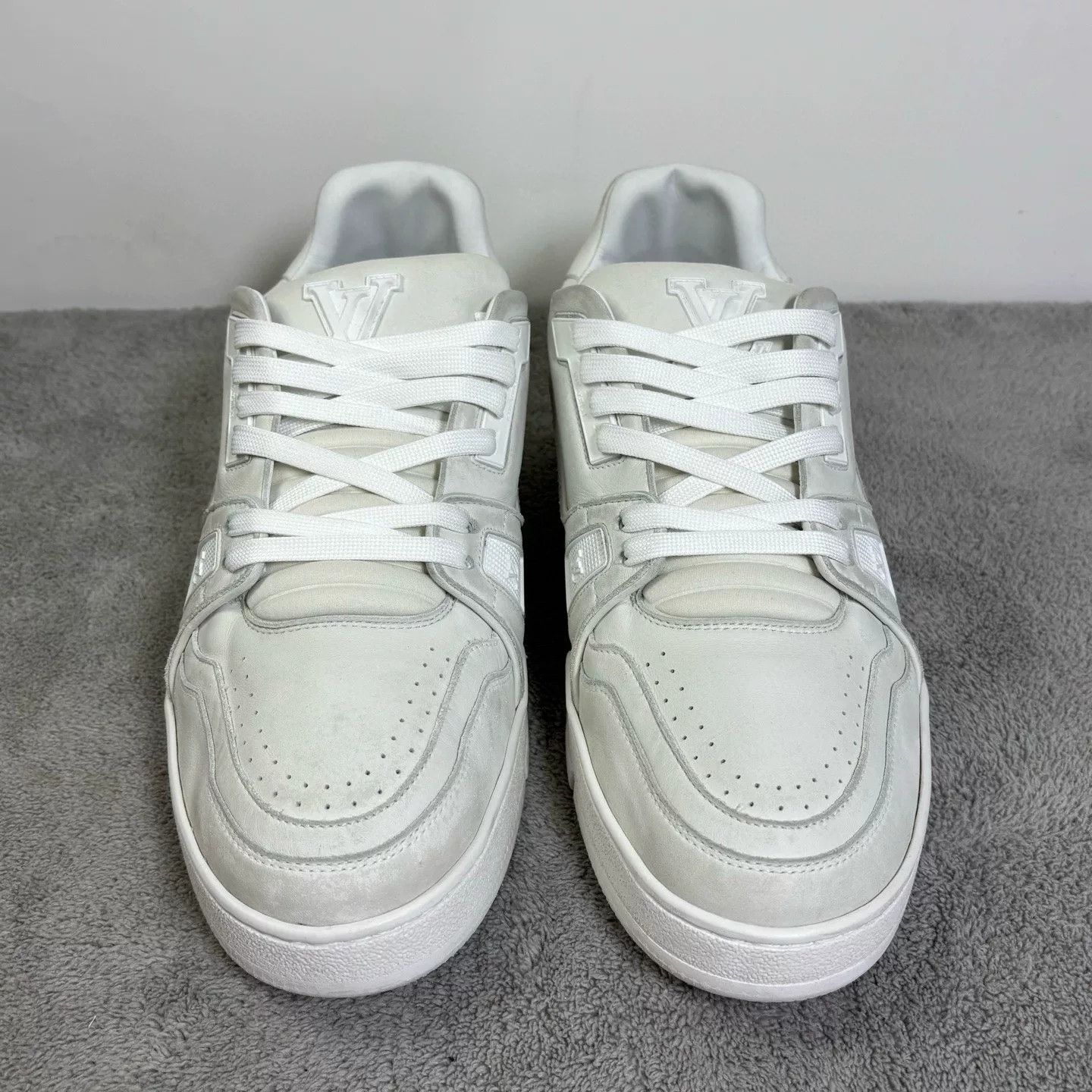 Louis Vuitton Louis Vuitton Training White Lowtop Sneakers 43 Men Size US 10 / EU 43 - 2 Thumbnail
