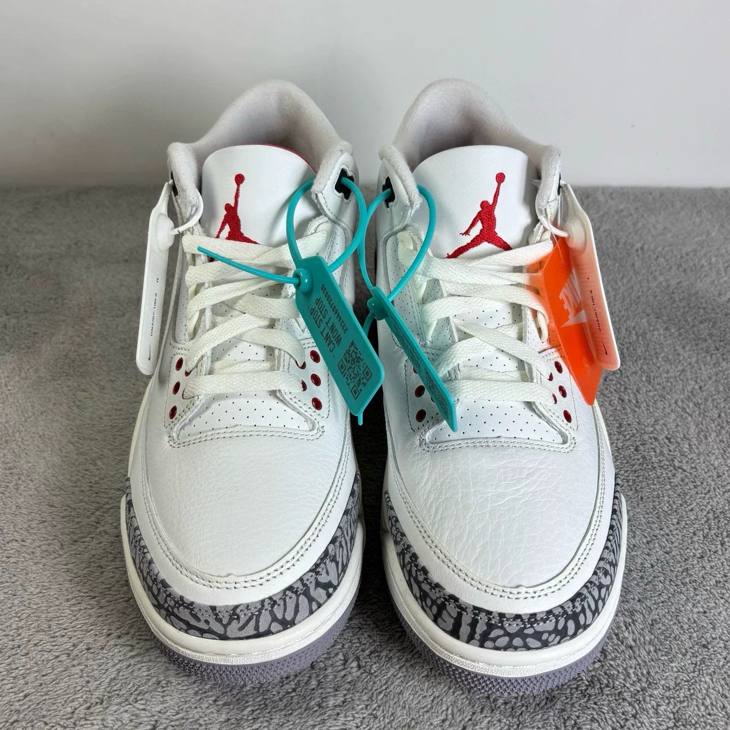Nike Nike White Lowtop Sneakers 42 Men Size US 9 / EU 42 - 2 Thumbnail