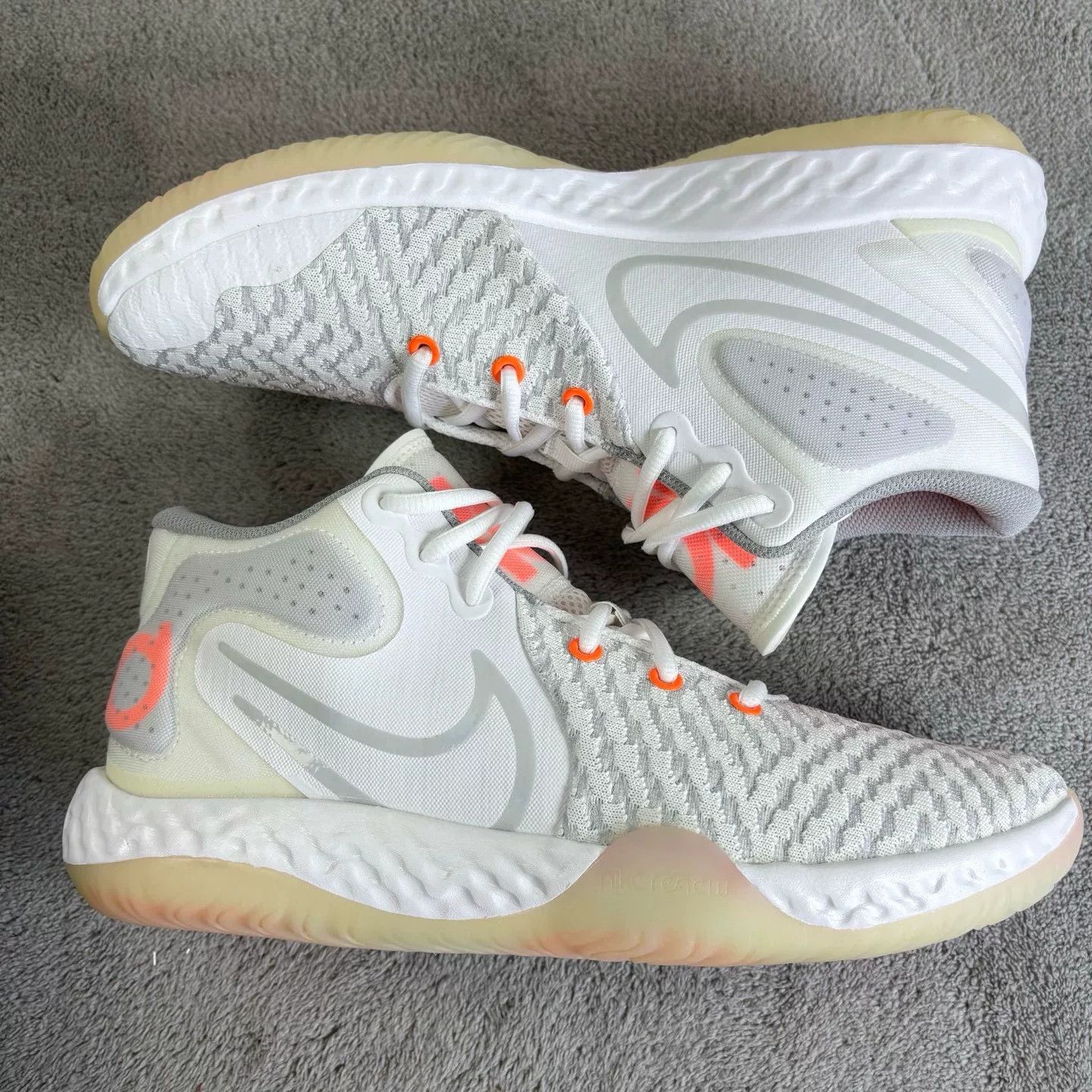 Nike Nike White Lowtop Sneakers 44.5 Men Size US 11 / EU 44 - 4 Thumbnail