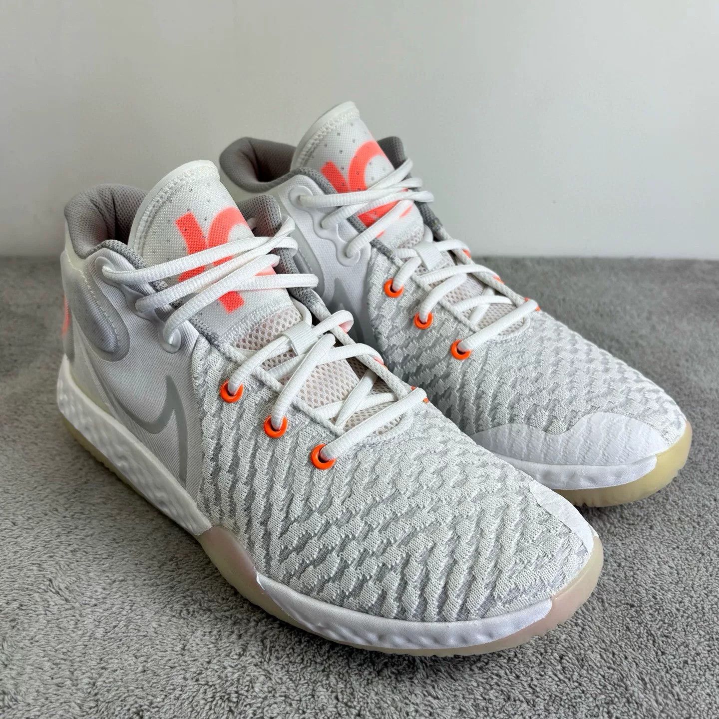 Nike Nike White Lowtop Sneakers 44.5 Men Size US 11 / EU 44 - 3 Thumbnail