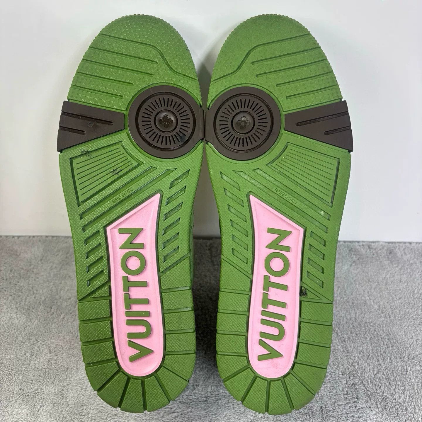 Louis Vuitton Louis Vuitton Training Green Lowtop Sneakers 43 Men Size US 10 / EU 43 - 5 Thumbnail