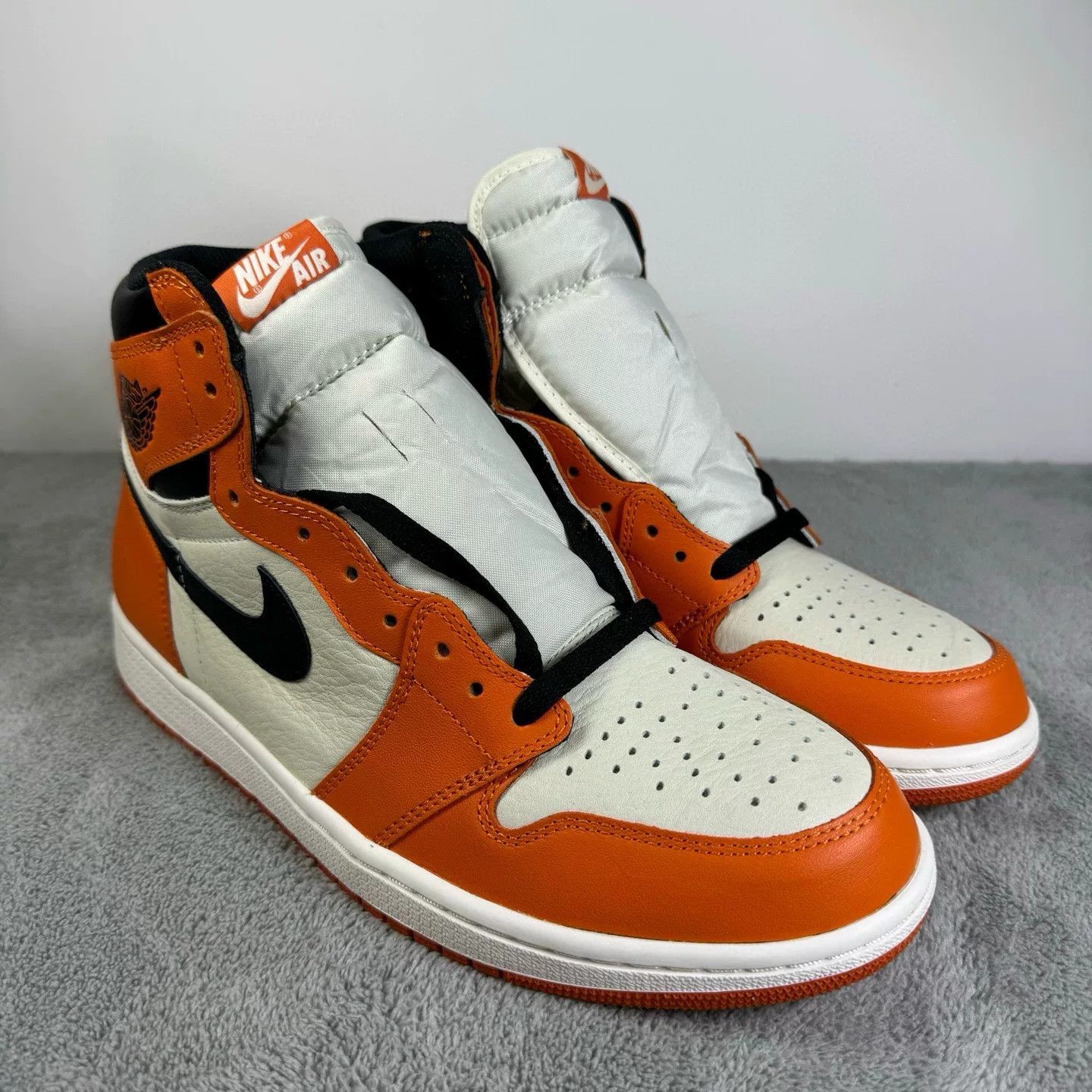Nike Nike Retro Red Lowtop Sneakers 44 Men Size US 10.5 / EU 43-44 - 3 Thumbnail