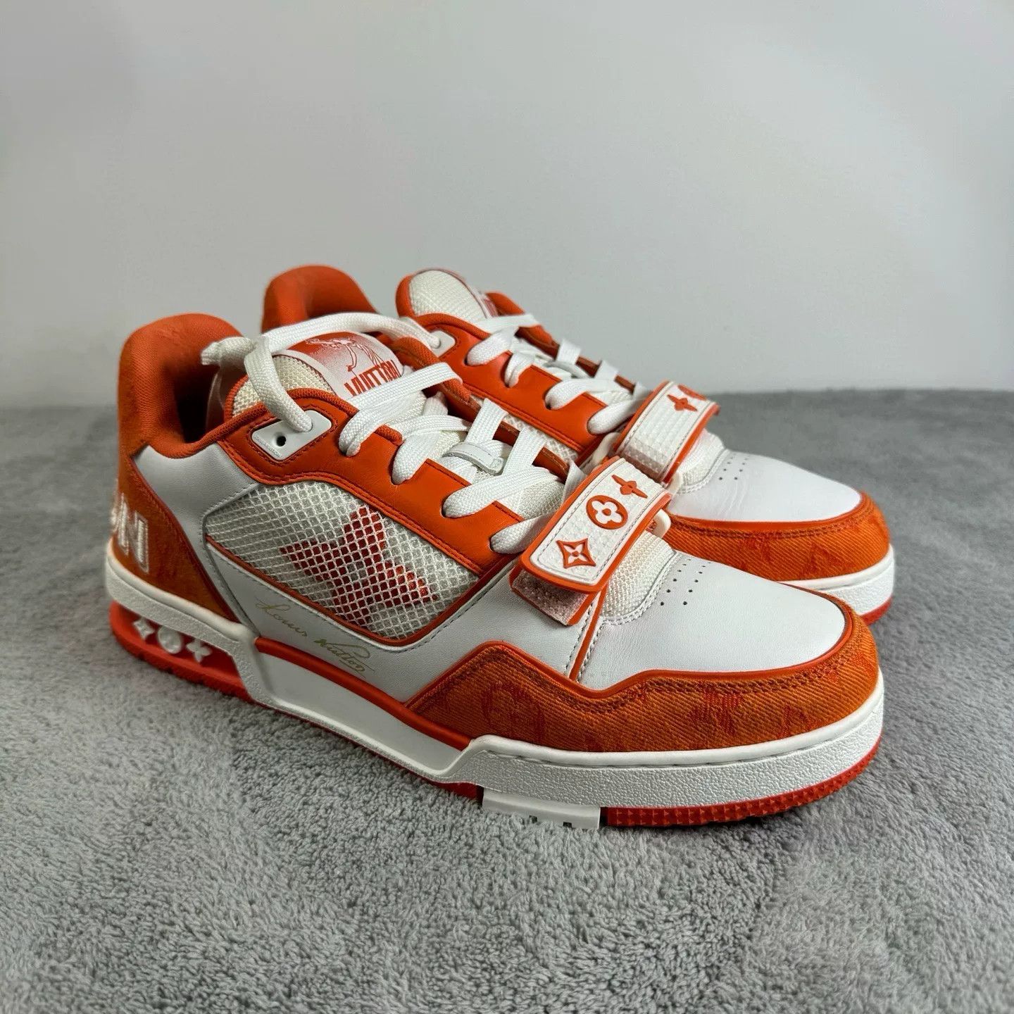 Louis Vuitton Louis Vuitton Training White Lowtop Sneakers 41 Men Size US 8.5 / EU 41-42 - 3 Thumbnail