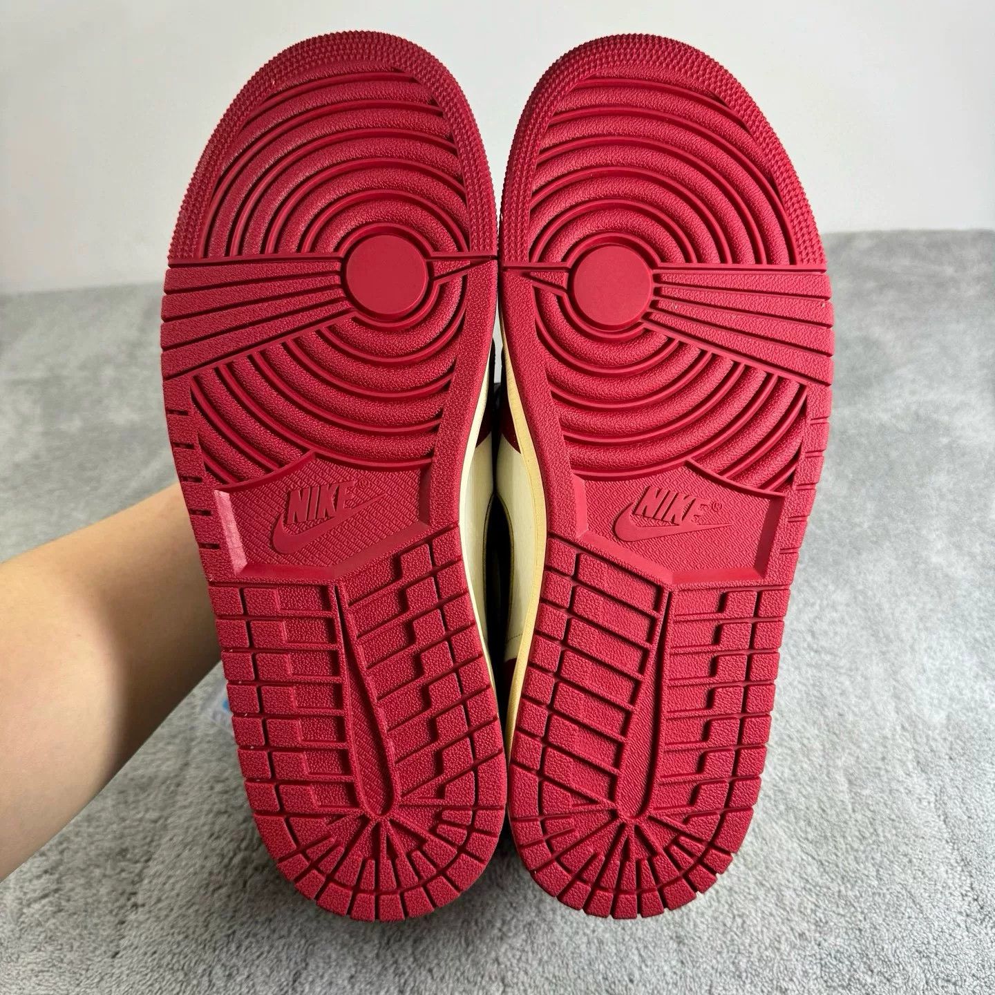 Nike Nike Red Lowtop Sneakers 44 Men Size US 10.5 / EU 43-44 - 5 Thumbnail