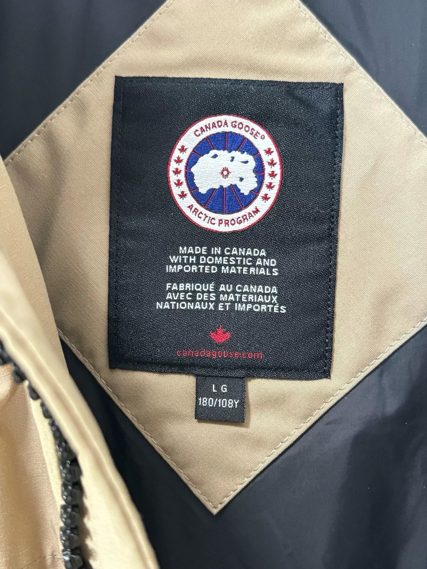 Canada Goose Canada Goose Yellow Heavy Coat L Men Size US L / EU 52-54 / 3 - 6 Thumbnail