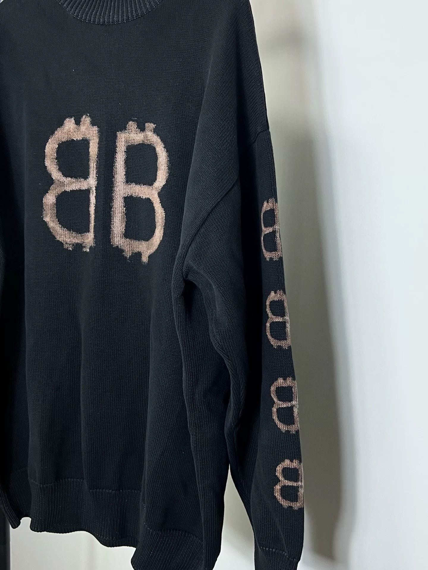 Balenciaga Balenciaga Printed Black Sweater S Men Size US S / EU 44-46 / 1 - 2 Thumbnail