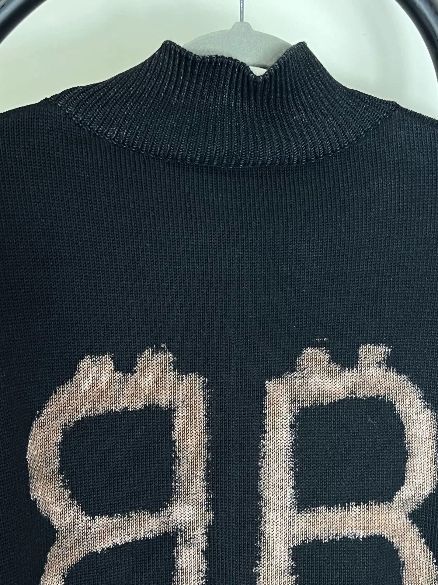 Balenciaga Balenciaga Printed Black Sweater S Men Size US S / EU 44-46 / 1 - 5 Thumbnail