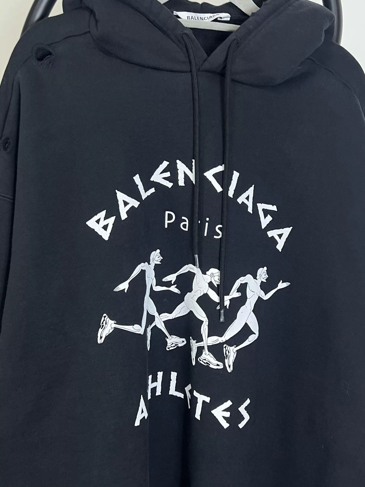 Balenciaga Balenciaga Printed Black Hoodie M Men Size US M / EU 48-50 / 2 - 2 Thumbnail